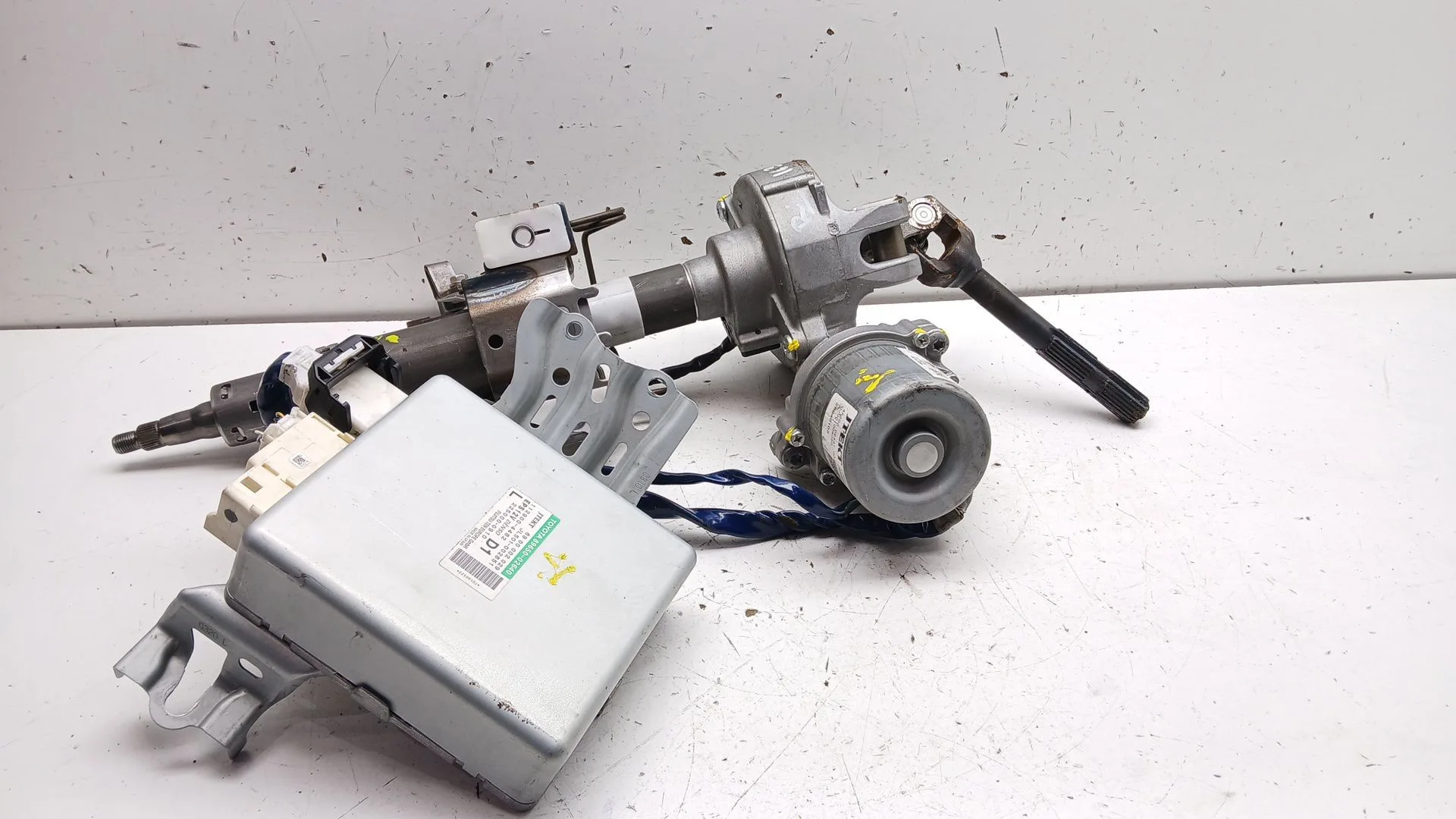 Columna Direccion para Toyota Auris (_E15_)