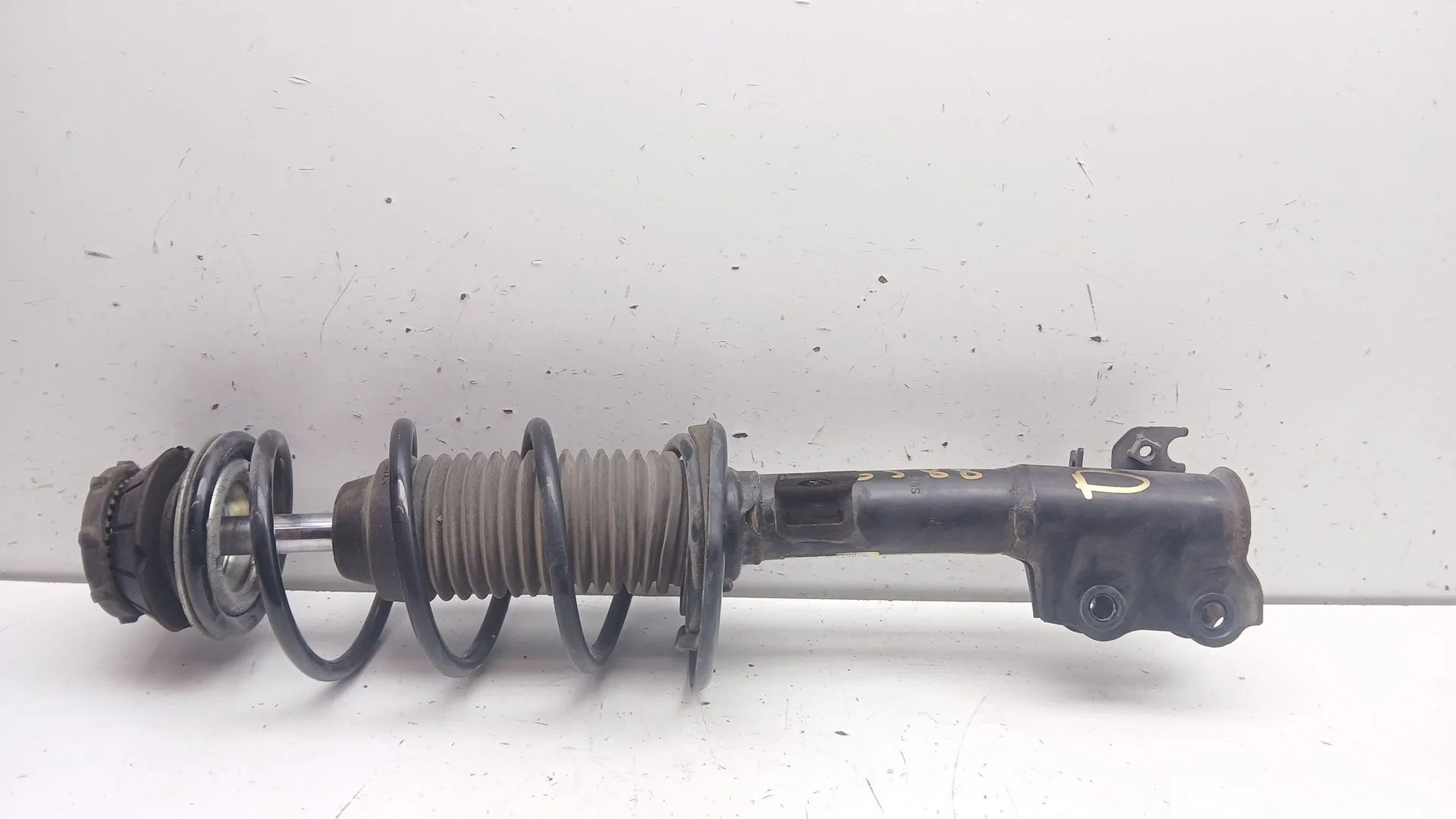 Amortiguador Delantero Derecho para Suzuki Swift (Az)