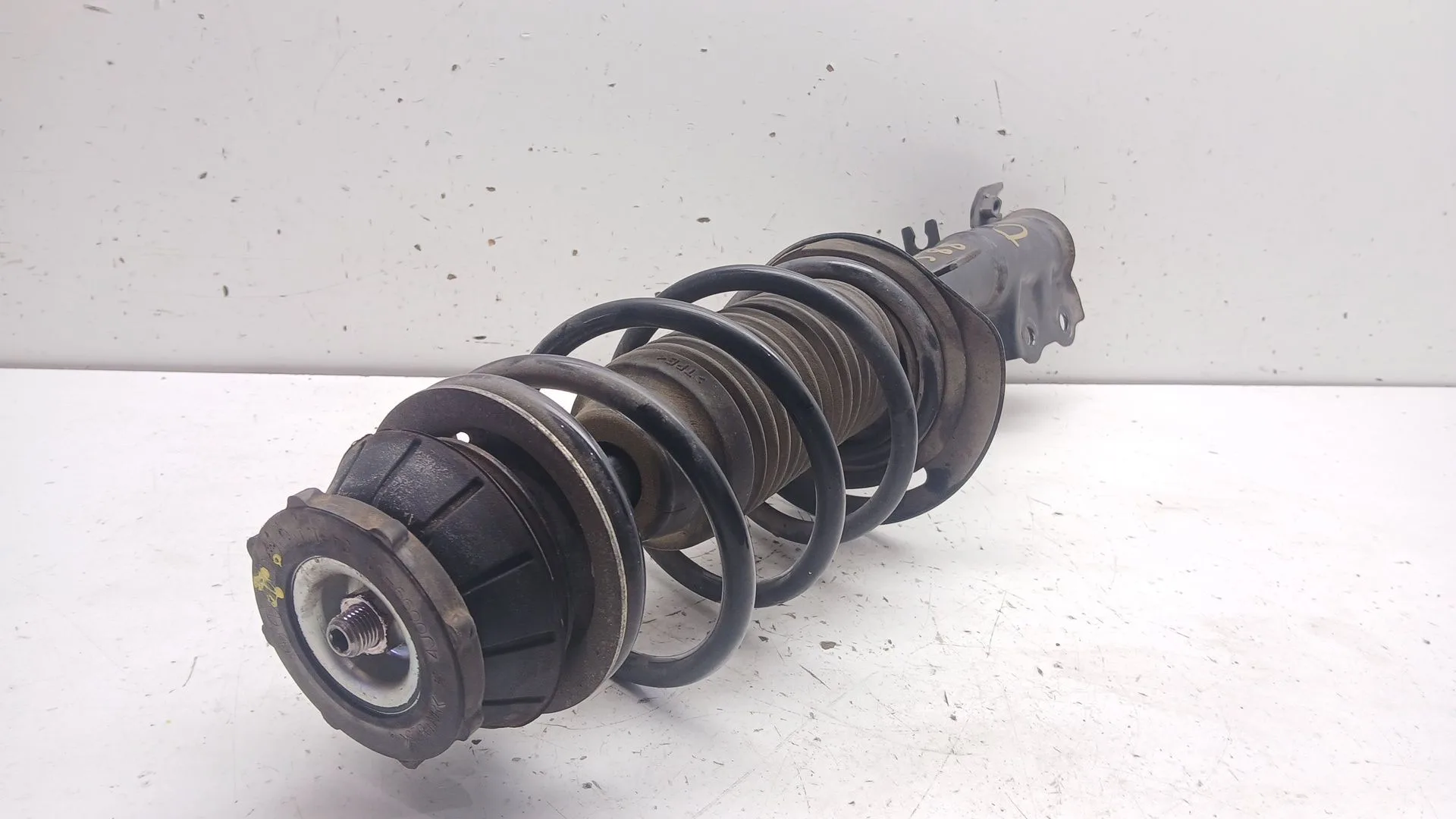 Amortiguador Delantero Derecho para Suzuki Swift (Az)