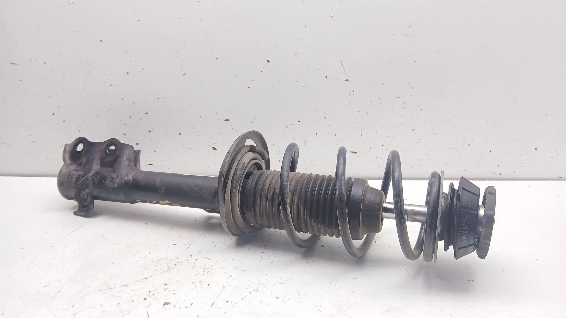 Amortiguador Delantero Izquierdo para Suzuki Swift (Az)