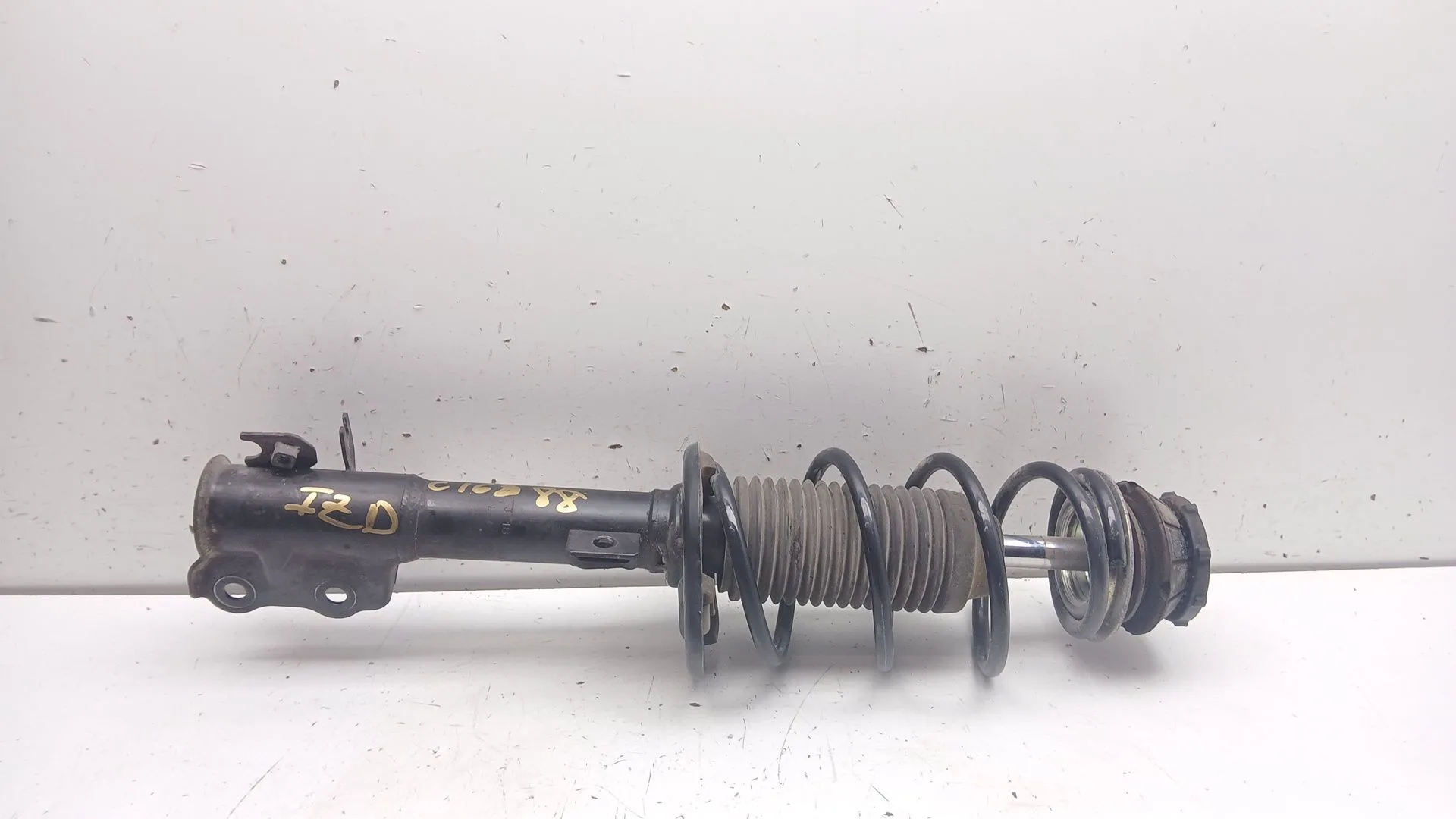 Amortiguador Delantero Izquierdo para Suzuki Swift (Az)