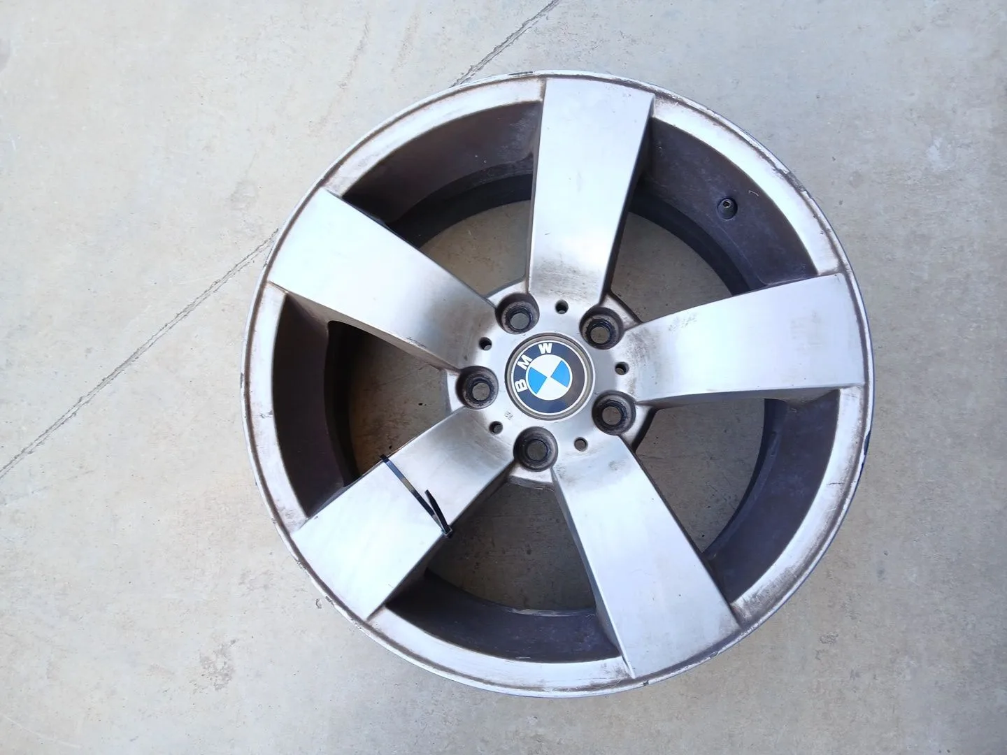 Llanta para Bmw 5 (E60)