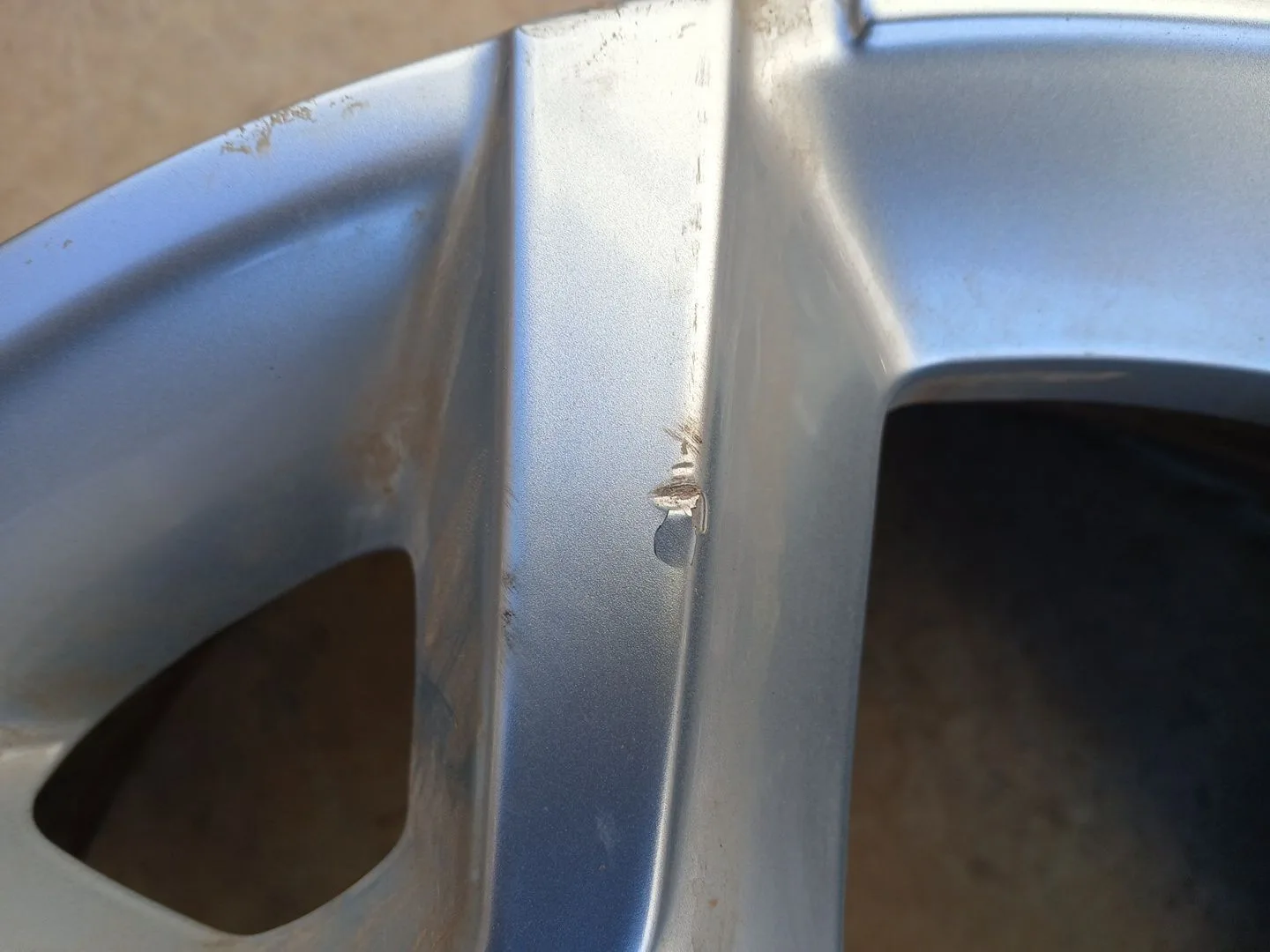 Llanta para Jeep Avenger
