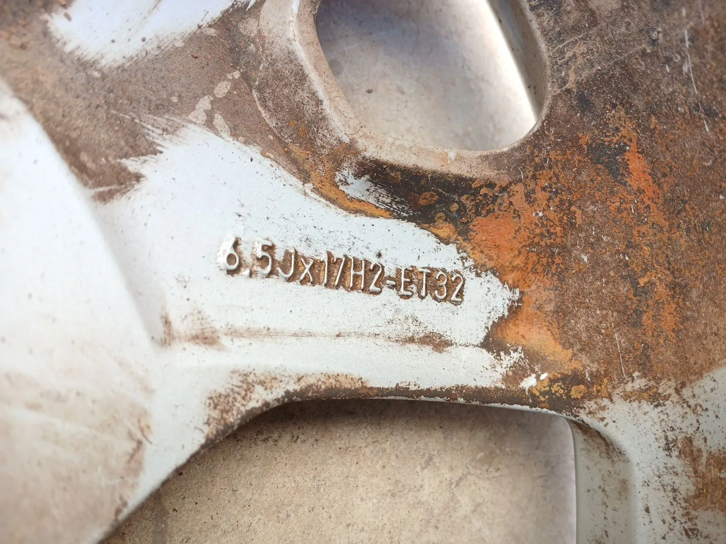 Llanta para Jeep Avenger