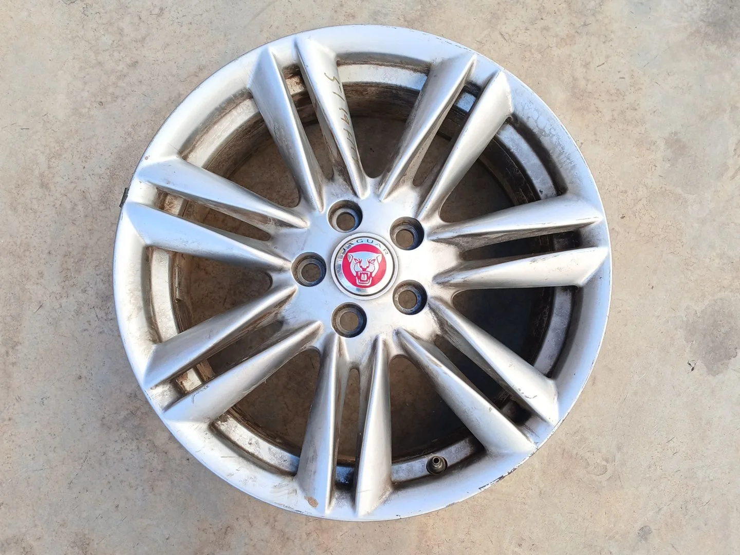 Llanta para Jaguar Xf I (X250)