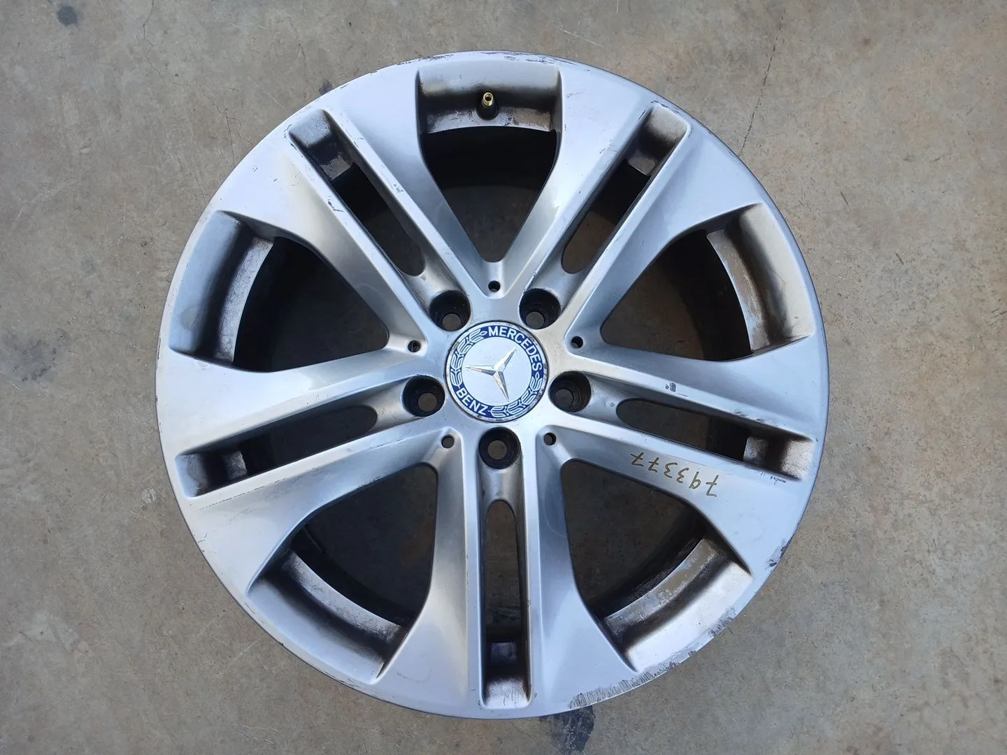 Llanta para Mercedes-Benz Clase E Descapotable (A207)