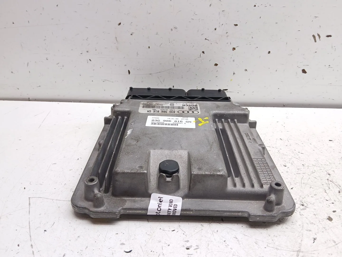 Centralita Motor Uce para Audi A4 Berlina (8E)
