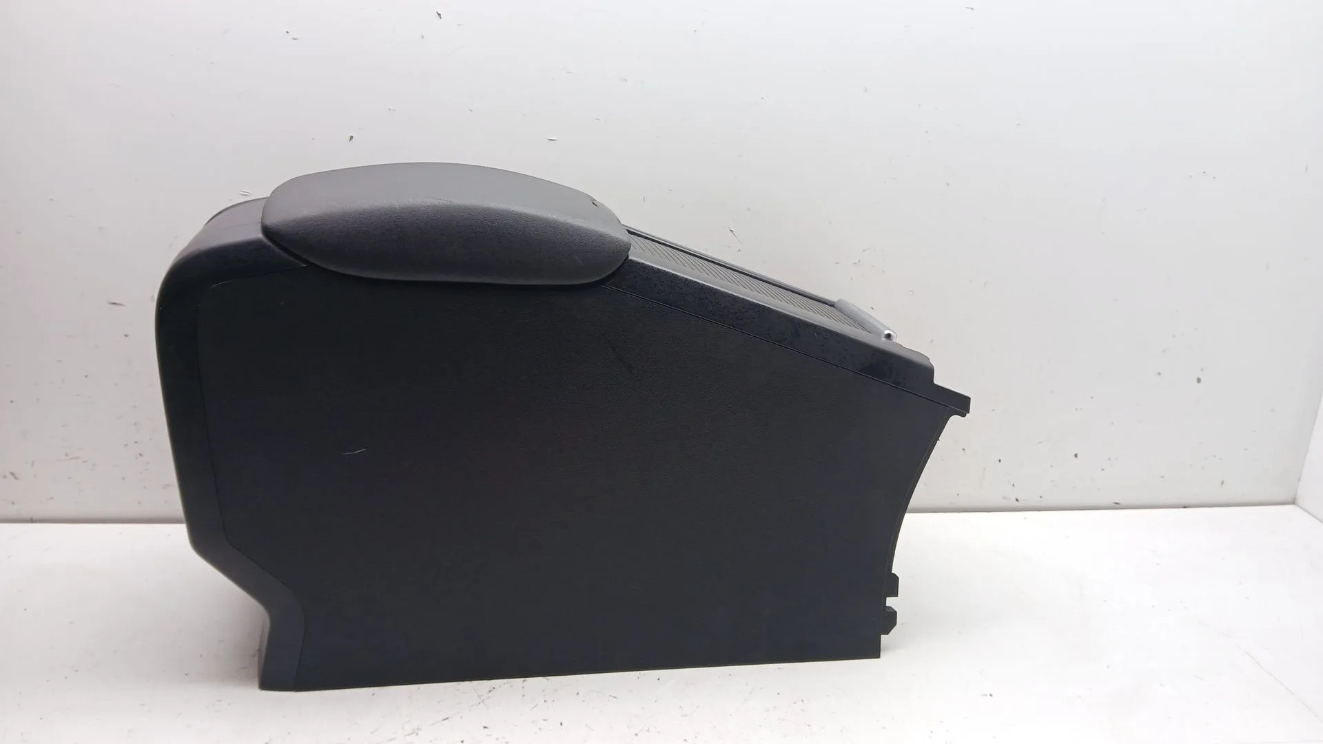 Apoyabrazos Central para Volvo V60 I (155)