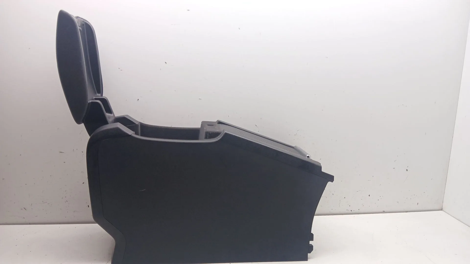 Apoyabrazos Central para Volvo V60 I (155)