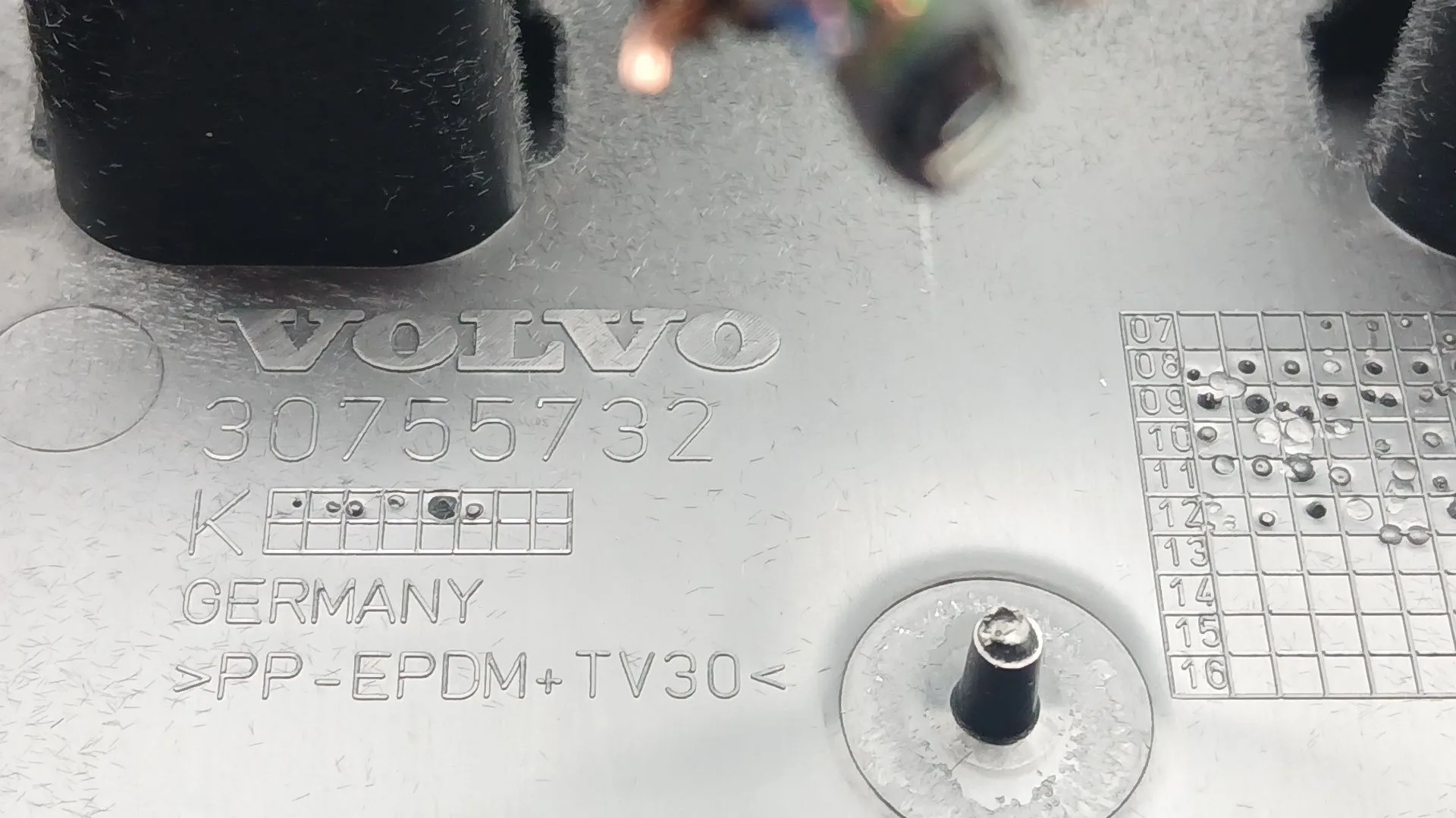 Apoyabrazos Central para Volvo V60 I (155)