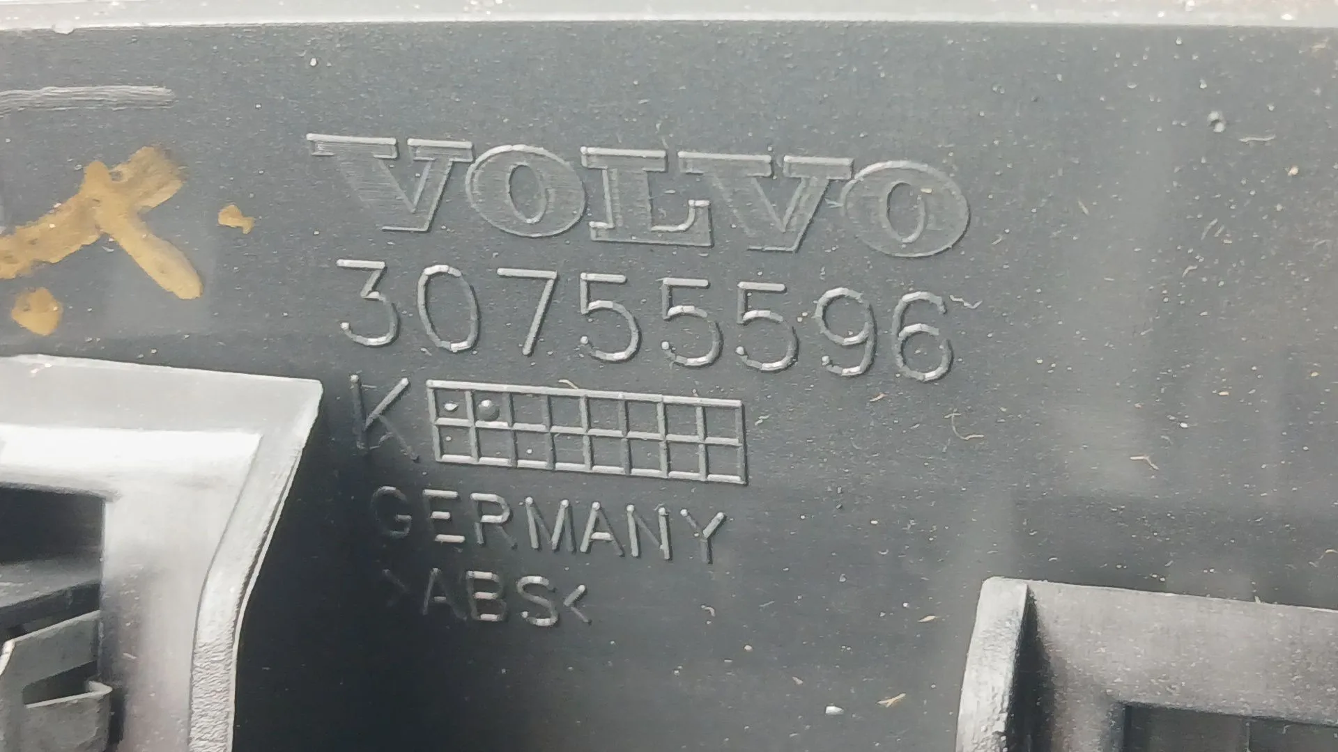 Apoyabrazos Central para Volvo V60 I (155)
