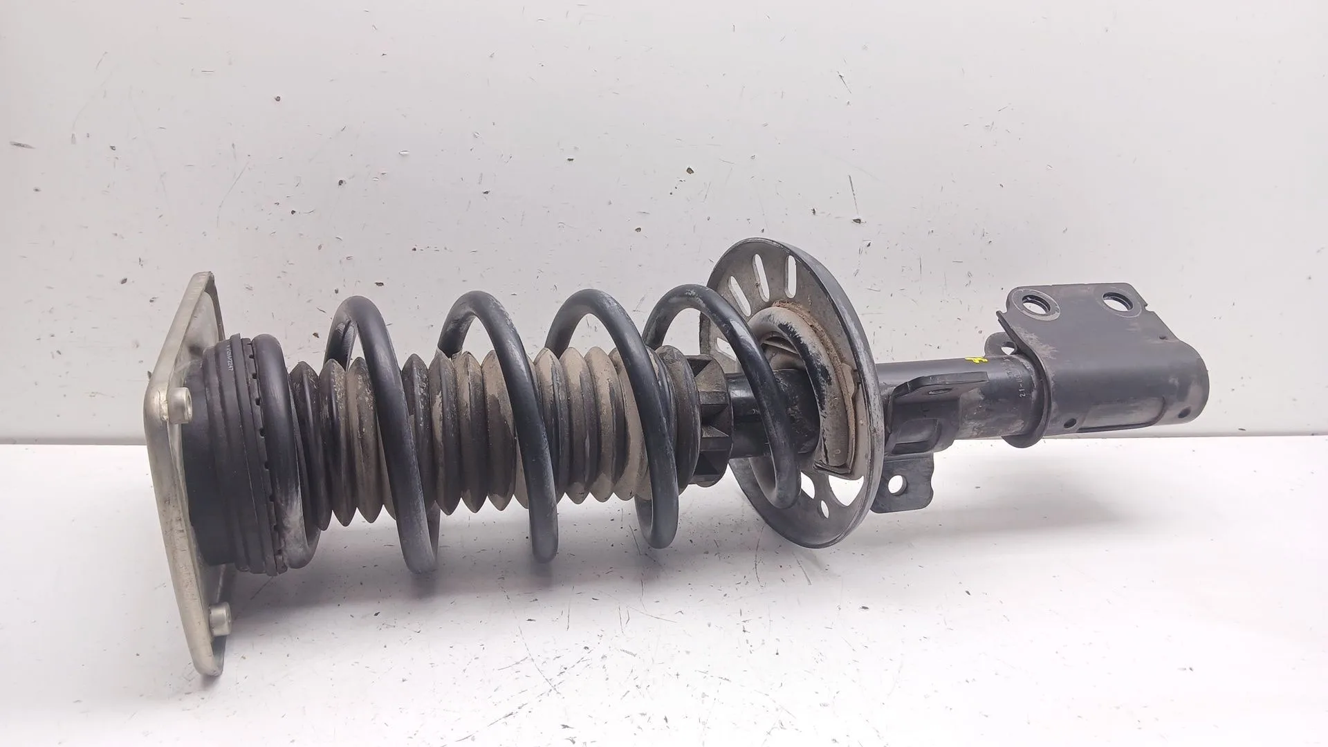 Amortiguador Delantero Derecho para Opel Vivaro C Furgoneta (K0)