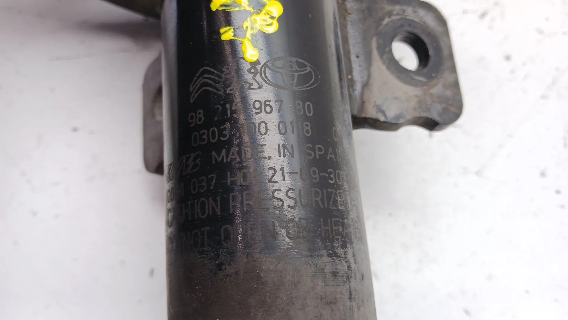 Amortiguador Delantero Izquierdo para Opel Vivaro C Furgoneta (K0)