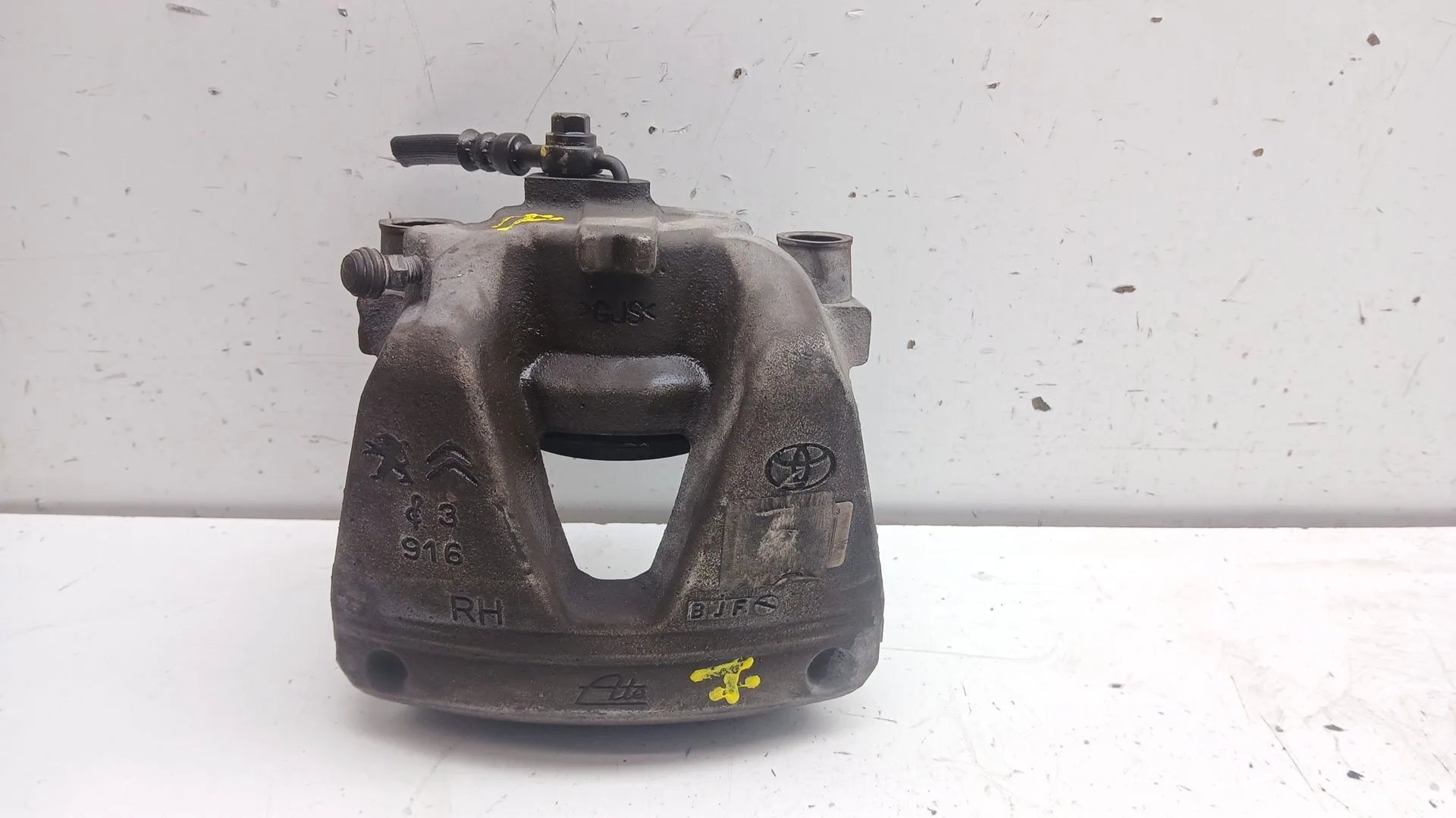 Pinza Freno Delantera Derecha para Opel Vivaro C Furgoneta (K0)