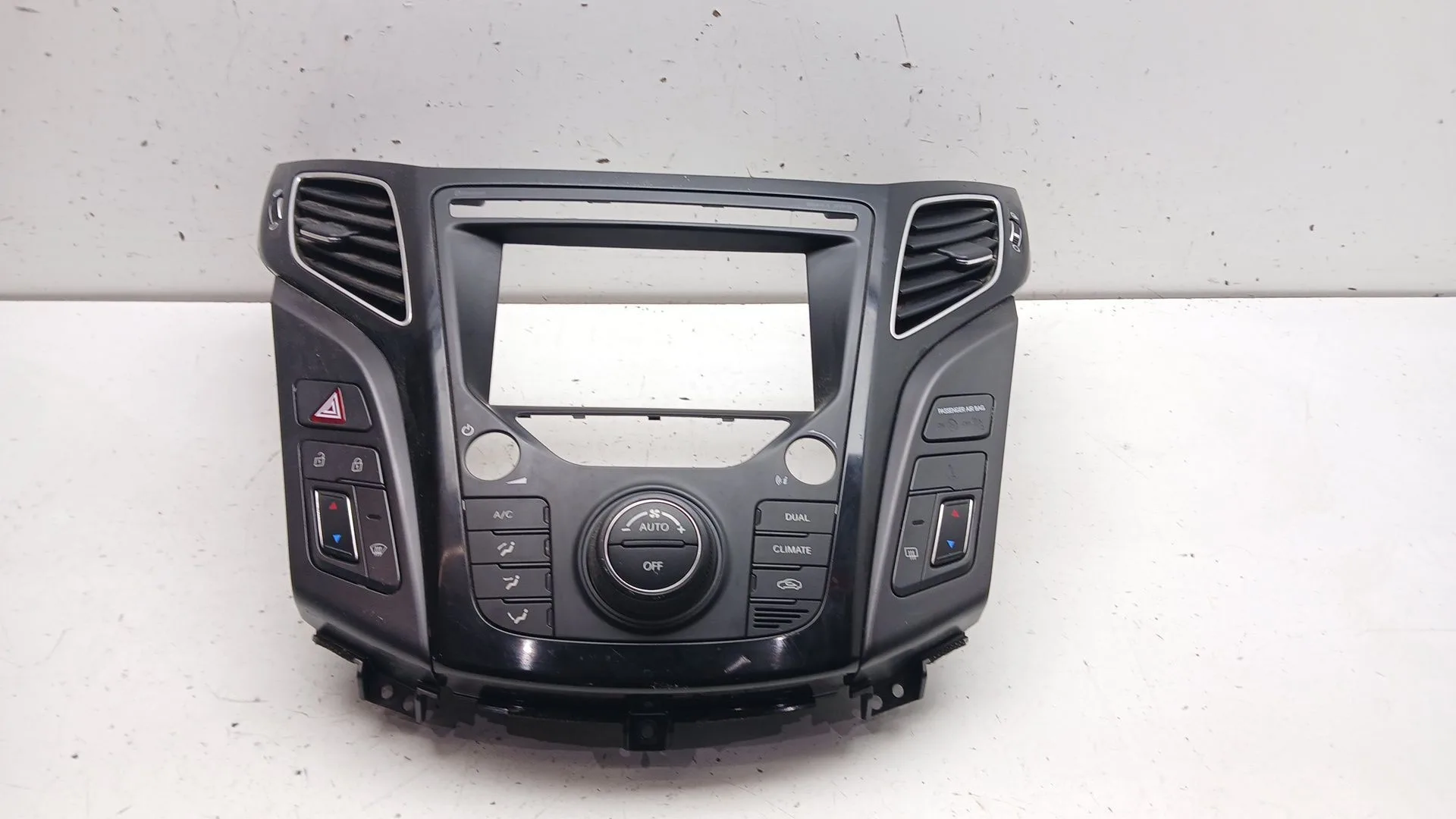 Mando Climatizador para Hyundai I40 I Cw (Vf)