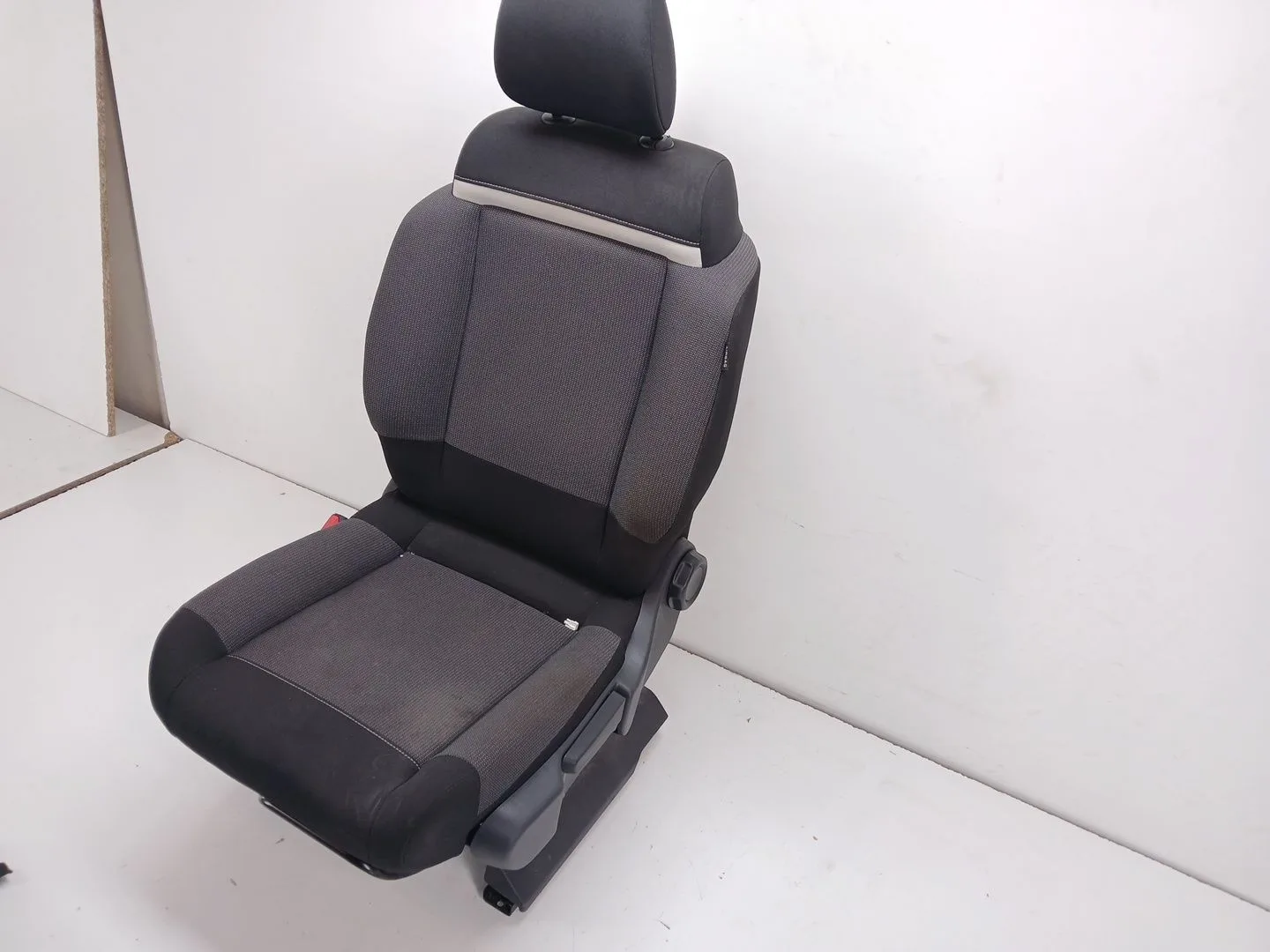 Asiento Delantero Izquierdo para Citroën C3 Aircross I (2R_, 2C_)
