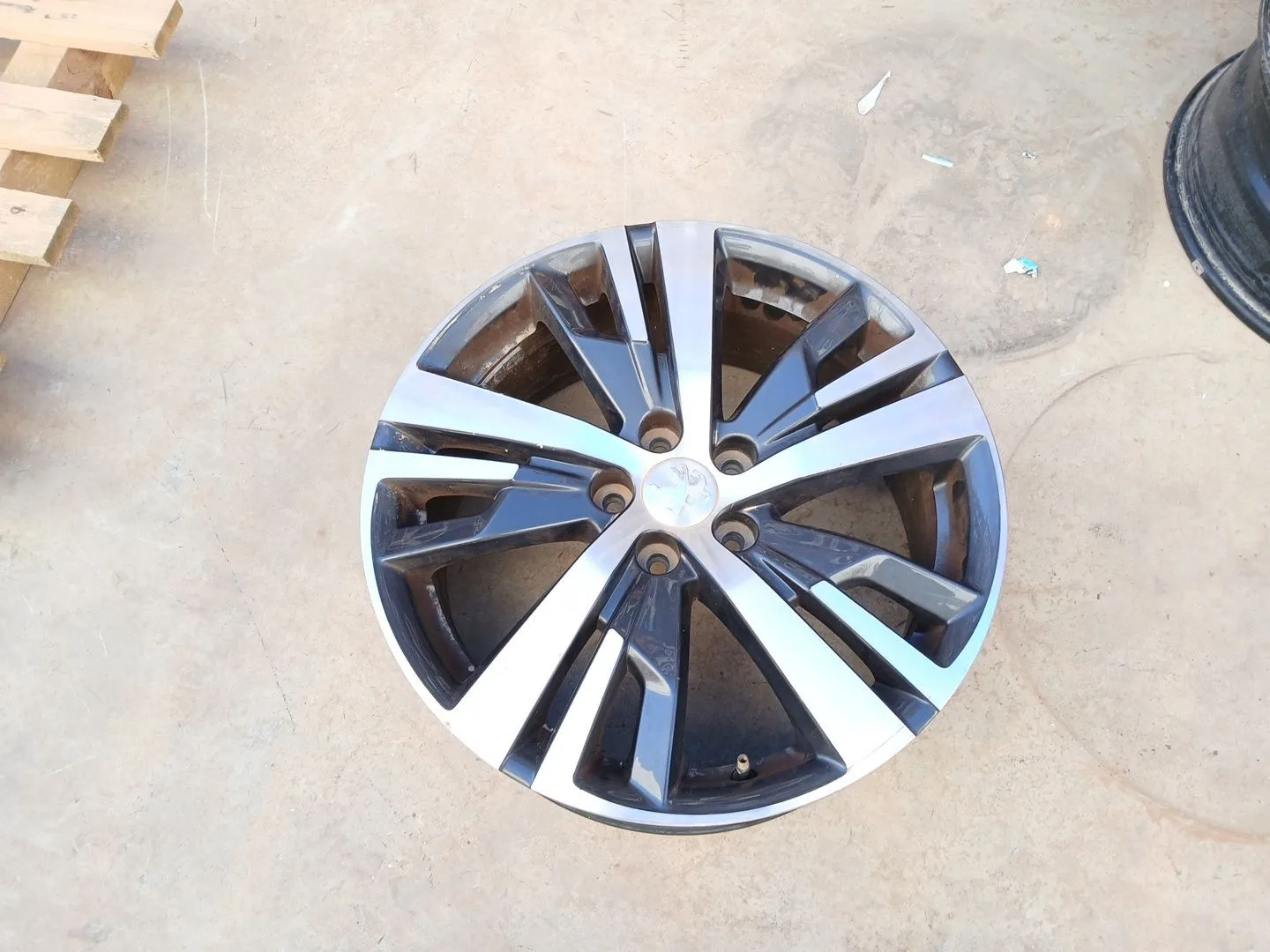 Llanta para Peugeot 3008 Ii Suv (Mc_, Mr_, Mj_, M4_)