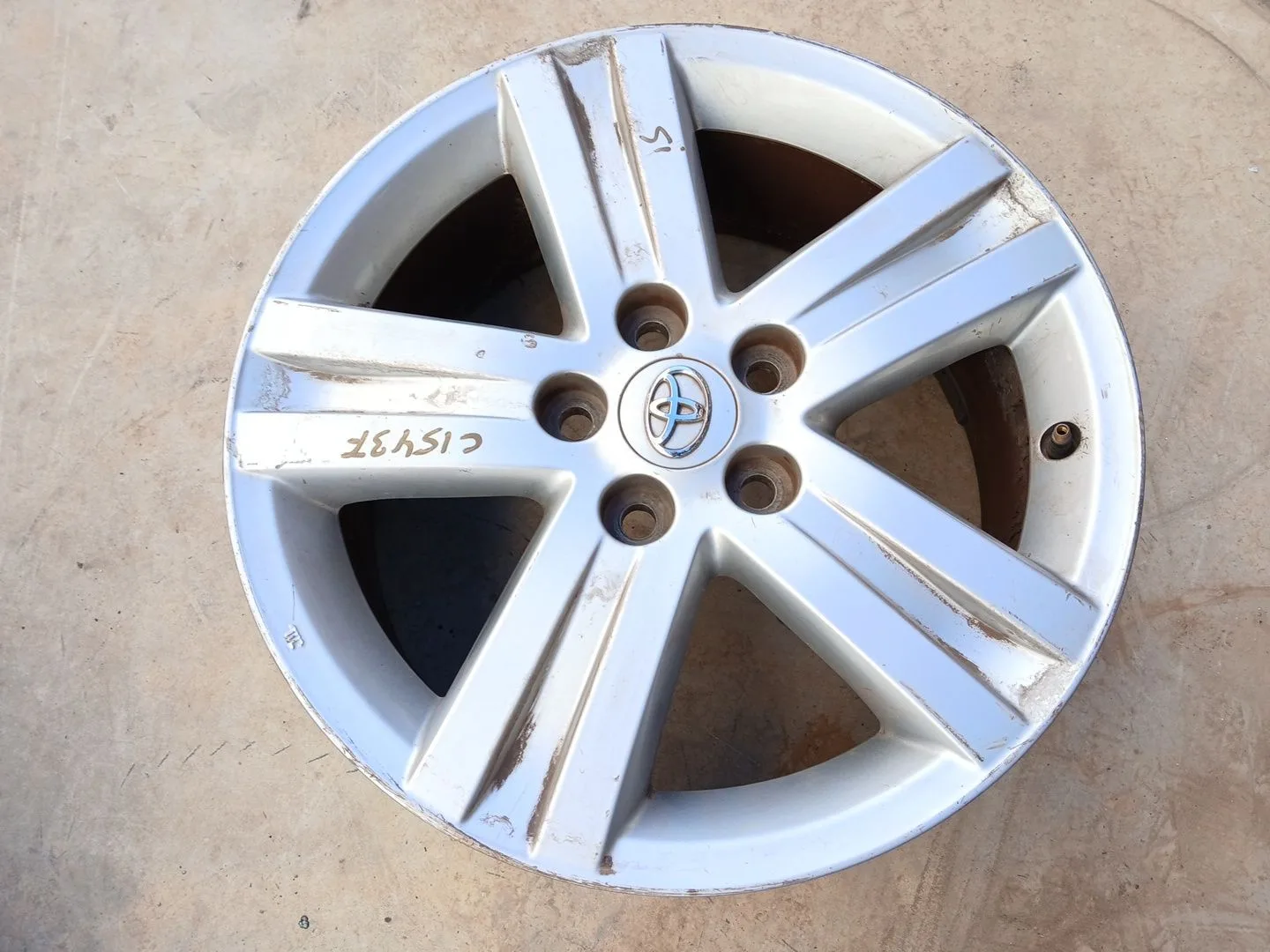 Llanta para Toyota Auris