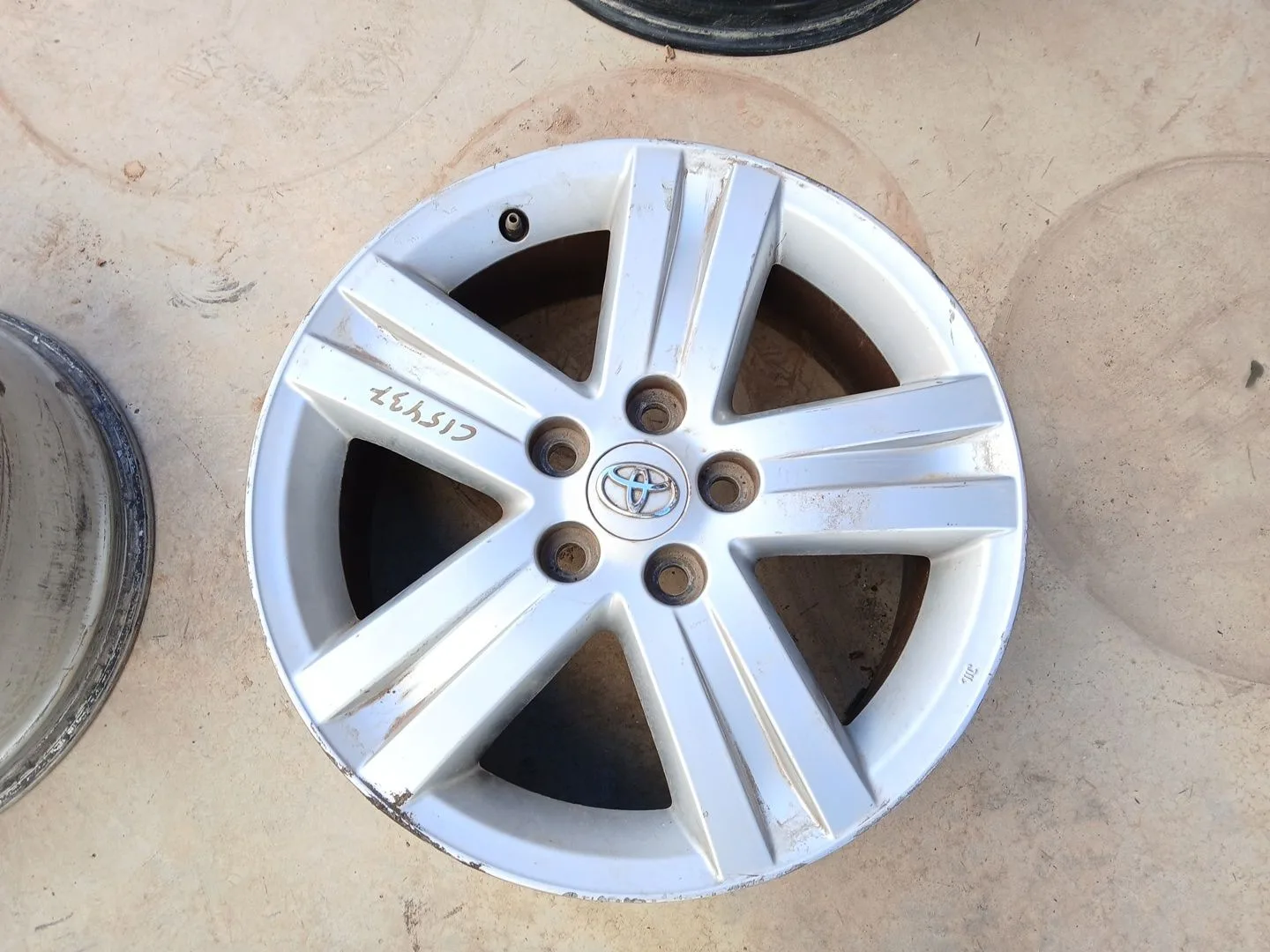 Llanta para Toyota Auris