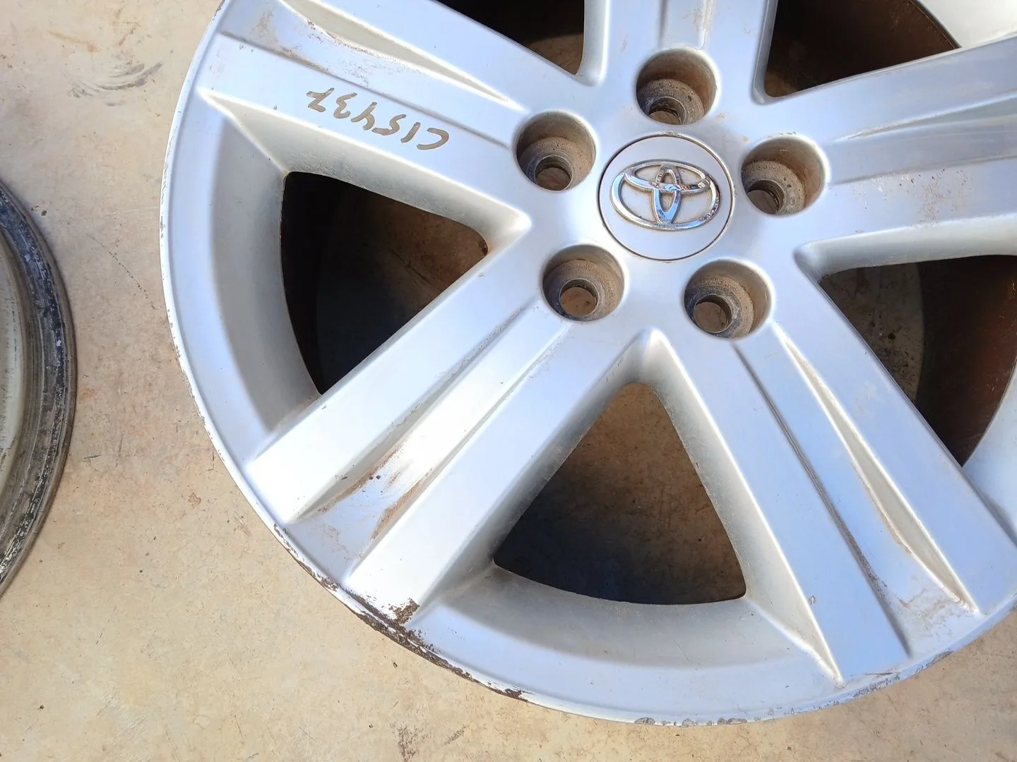 Llanta para Toyota Auris