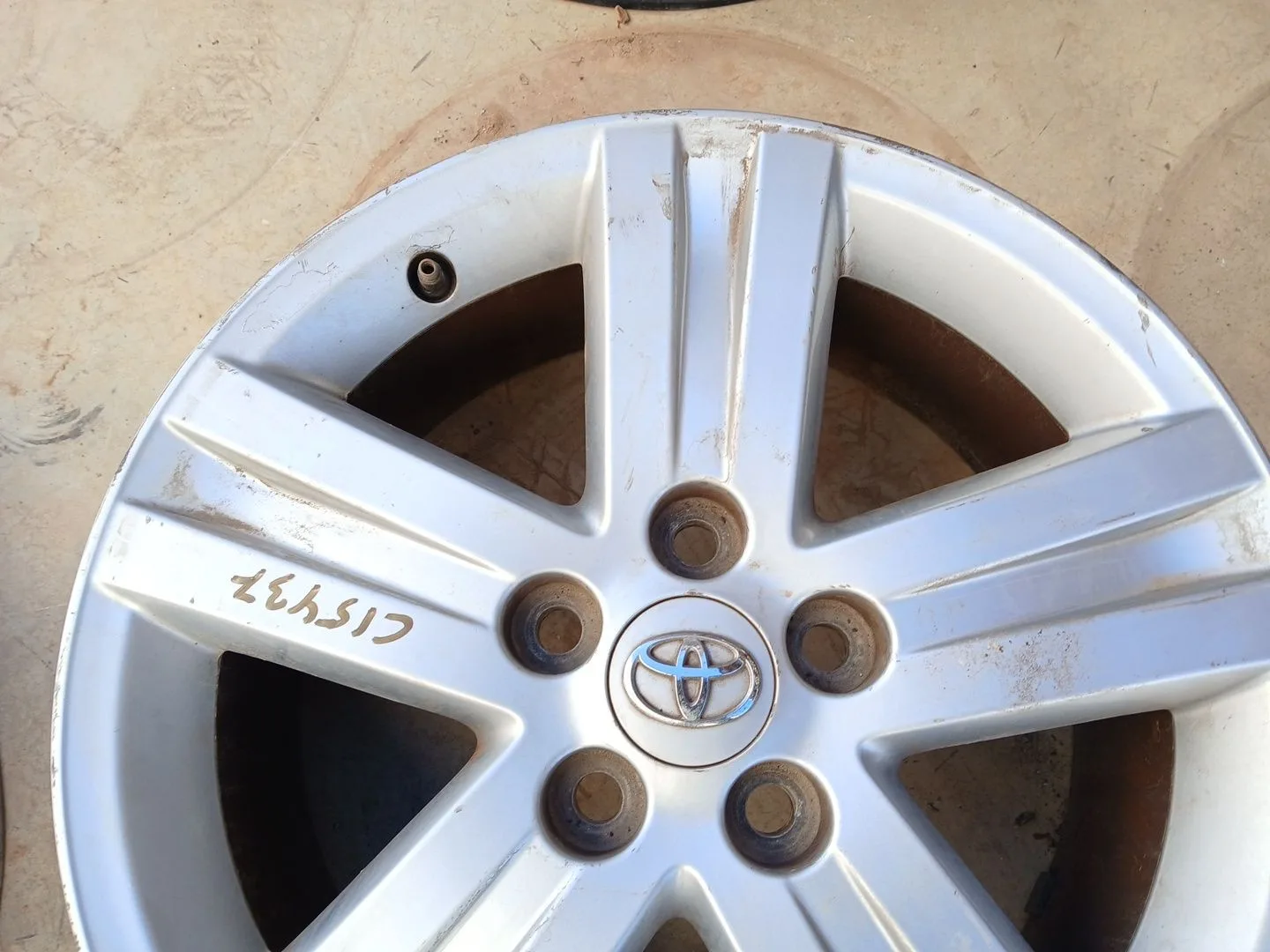 Llanta para Toyota Auris