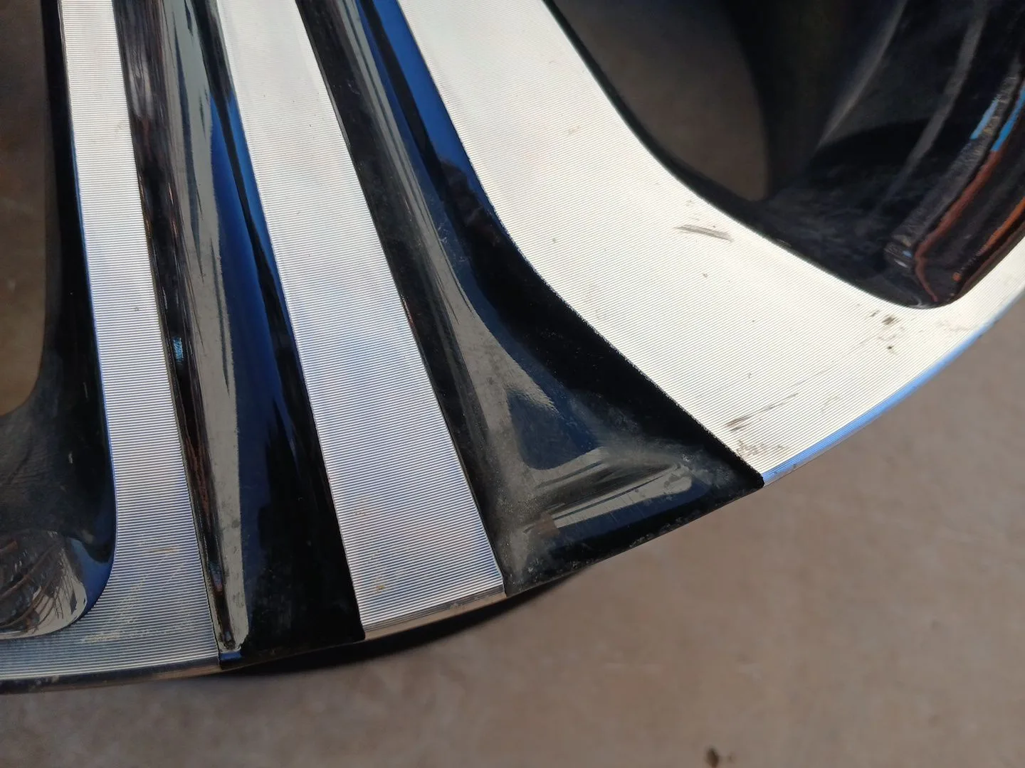 Llanta para Mg Zs Suv (Azs1)