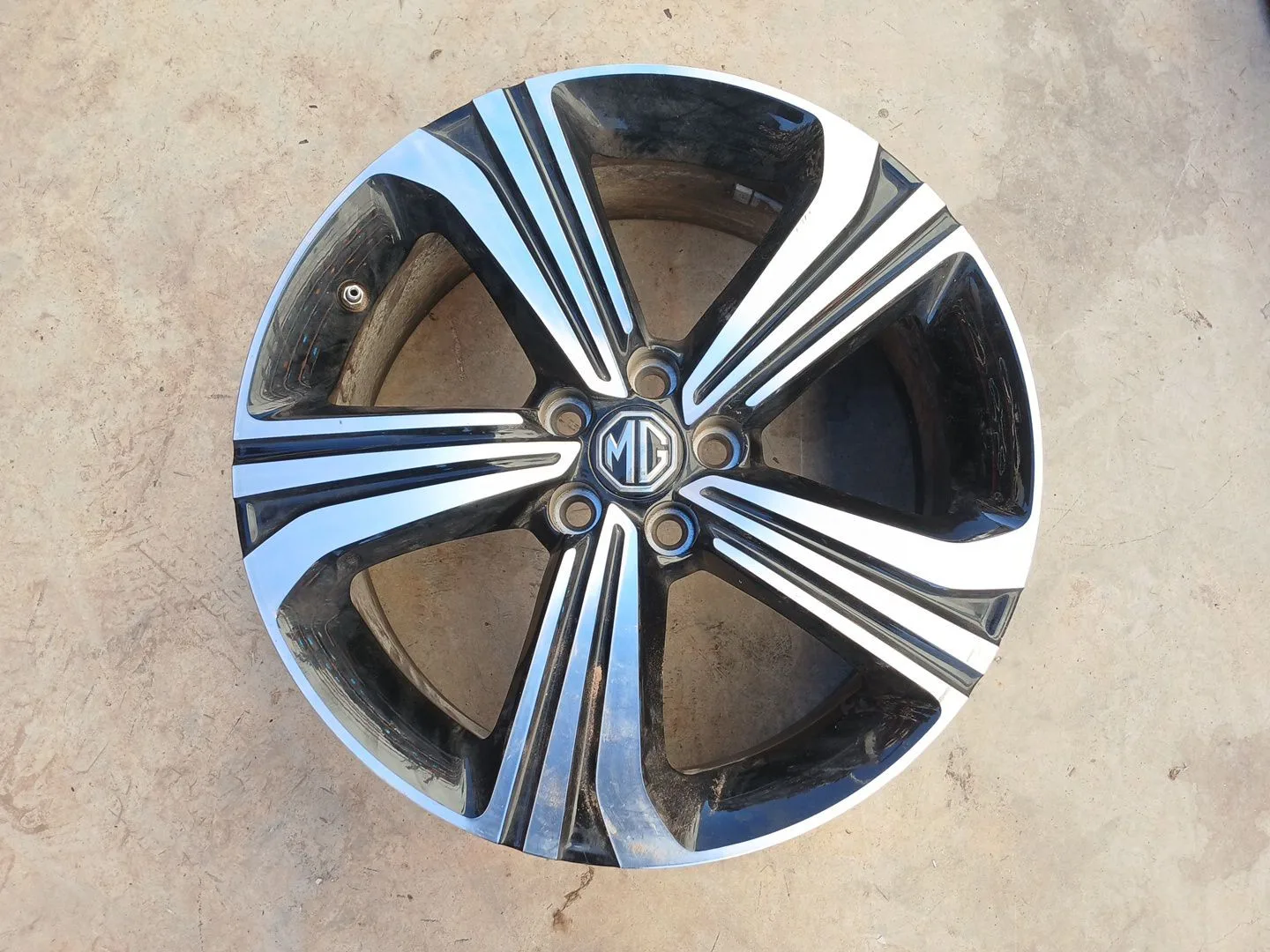 Llanta para Mg Zs Suv (Azs1)