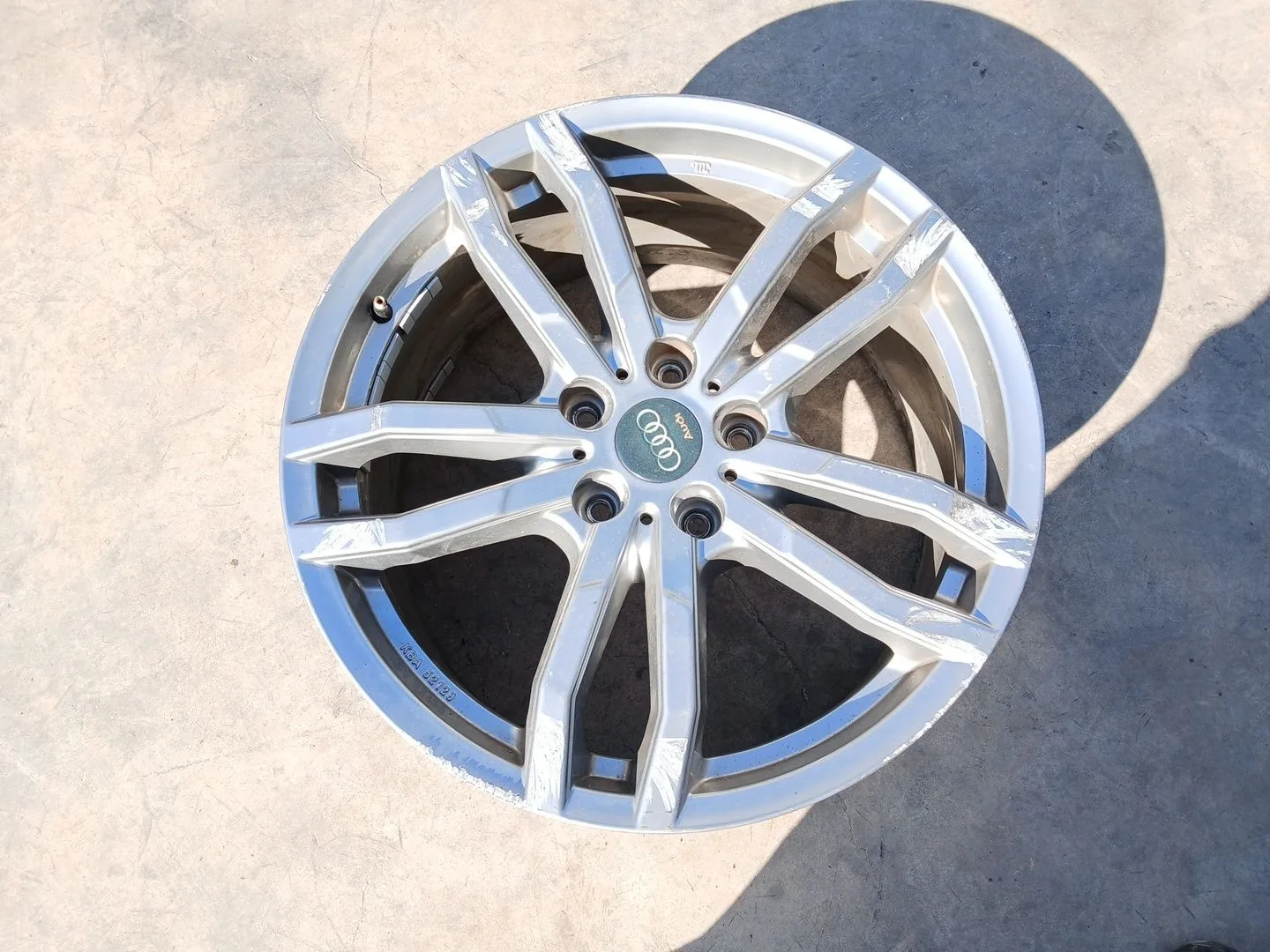 Llanta para Audi Q7 (4Lb)
