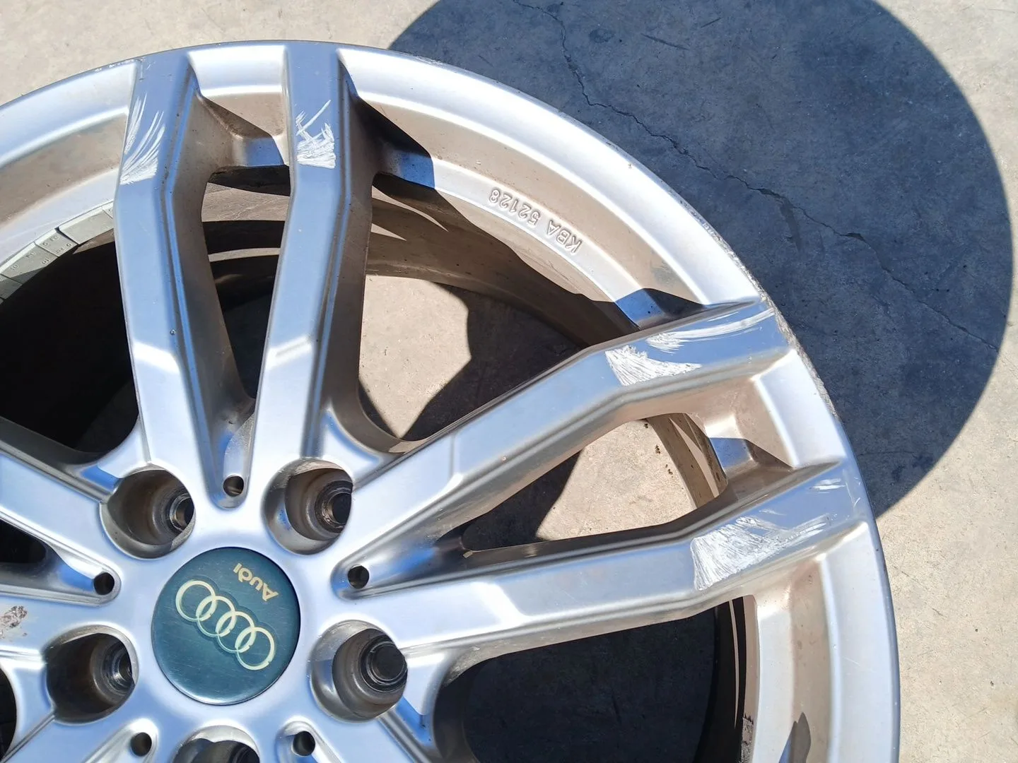 Llanta para Audi Q7 (4Lb)