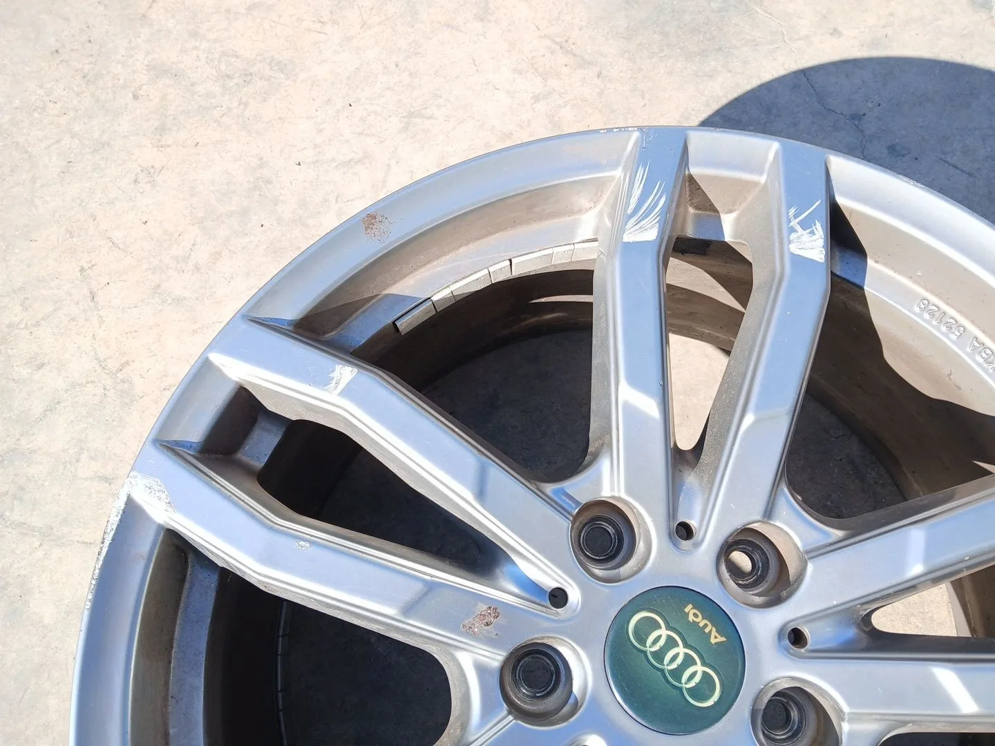 Llanta para Audi Q7 (4Lb)