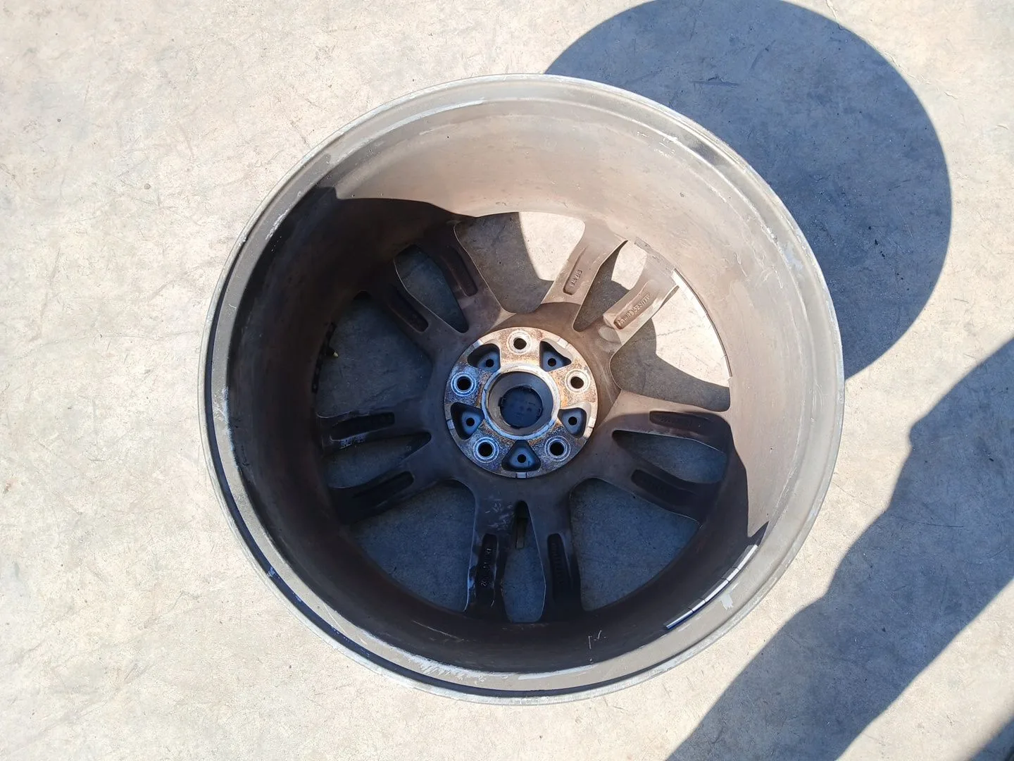 Llanta para Audi Q7 (4Lb)