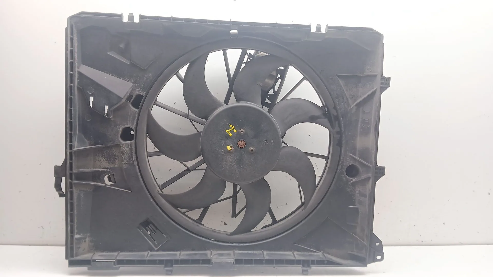 Electroventilador para Bmw 1 (E87)