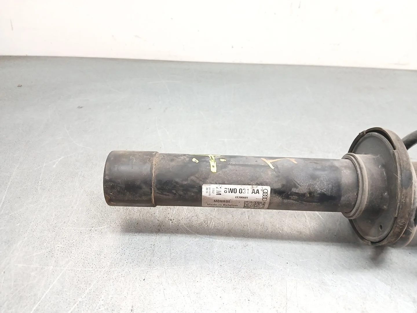 Amortiguador Delantero Izquierdo para Audi A4 Berlina (8W2)