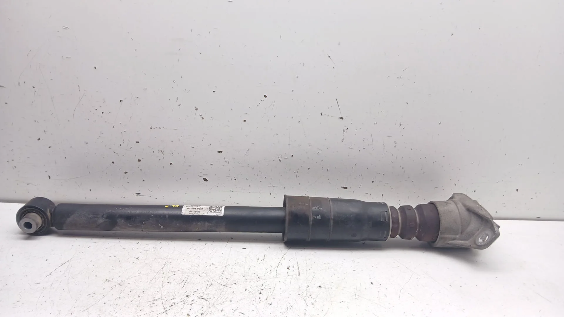 Amortiguador Trasero Izquierdo para Audi A4 Berlina (8W2)