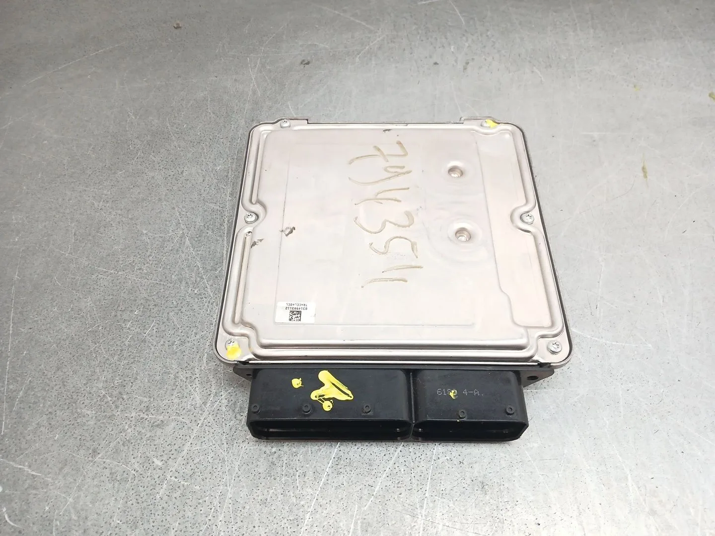 Centralita Motor Uce para Audi A4 B8 Avant (8K5)