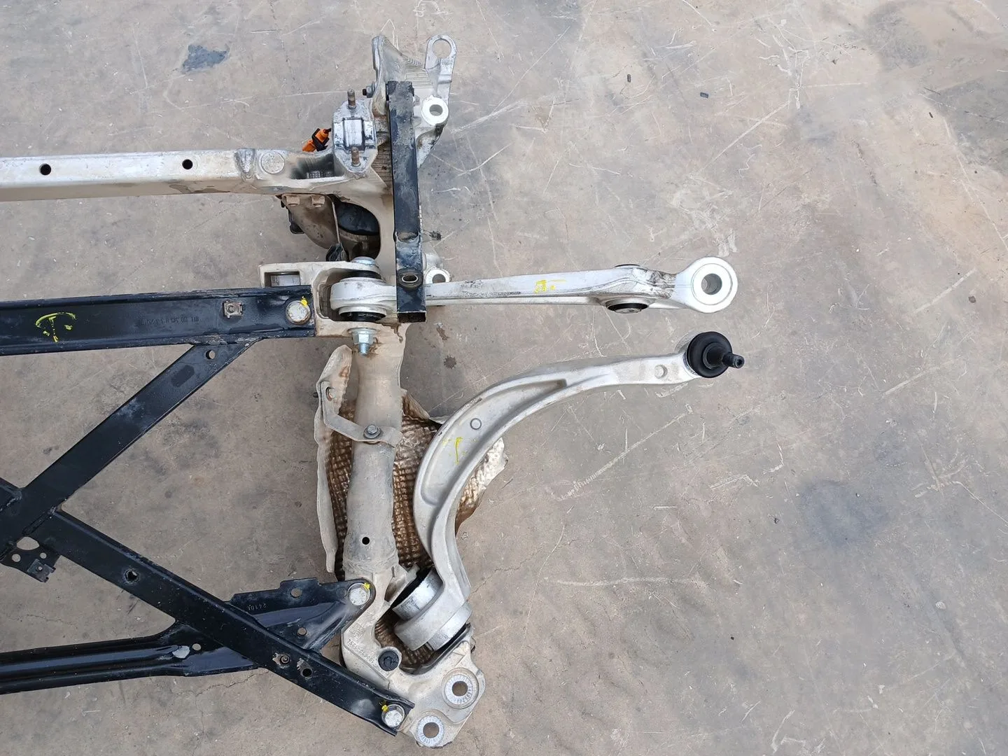 Puente Delantero para Audi A4 B8 Avant (8K5)