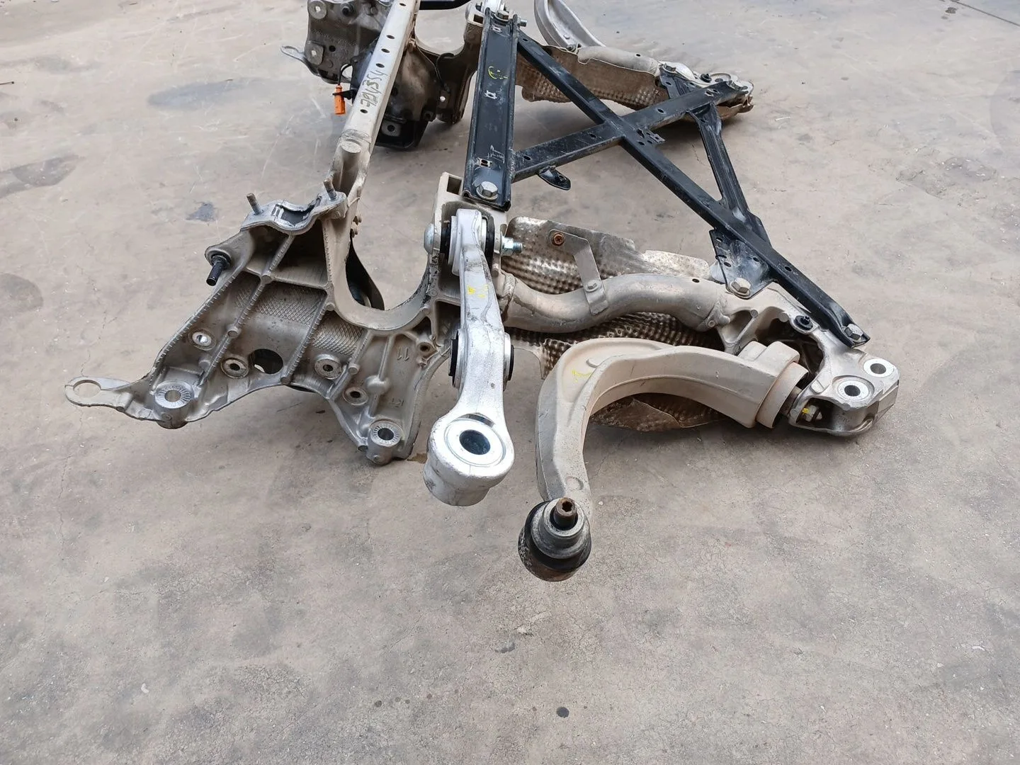 Puente Delantero para Audi A4 B8 Avant (8K5)