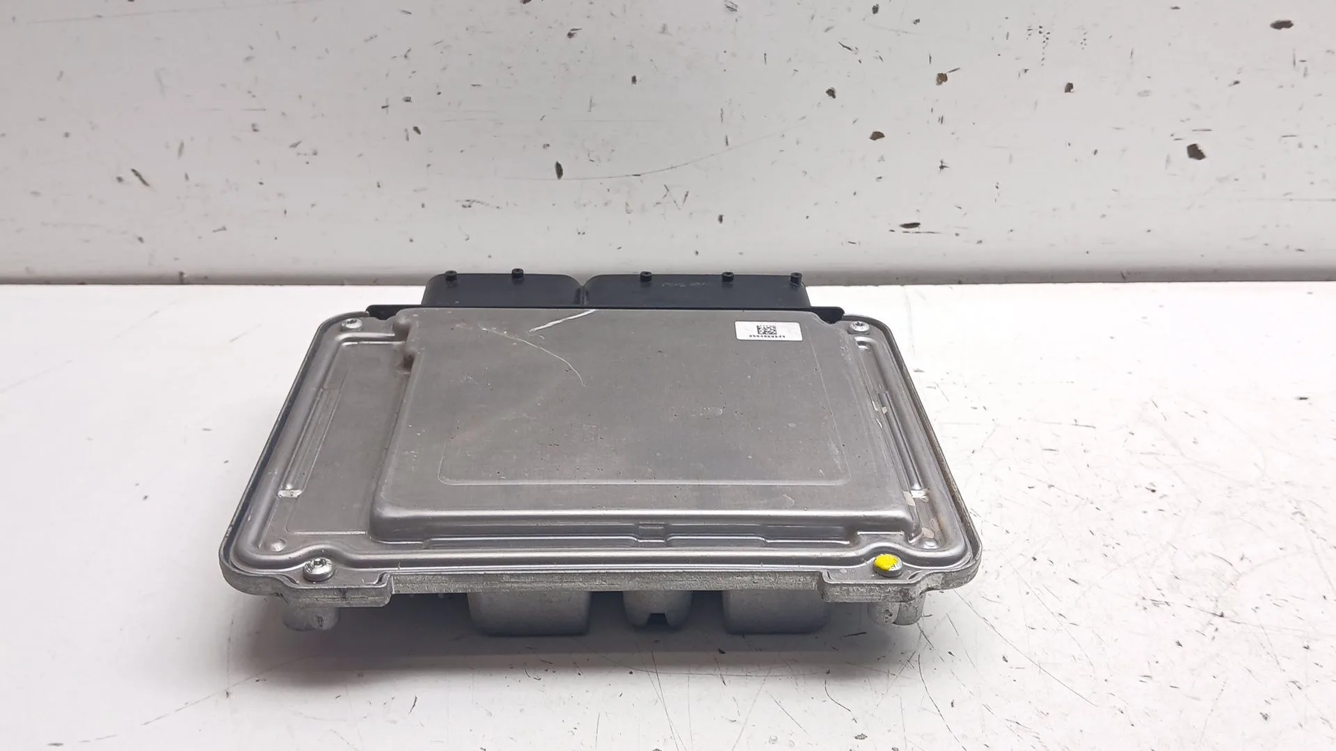 Centralita Motor Uce para Volkswagen Golf Vii Lim. (Bq1)