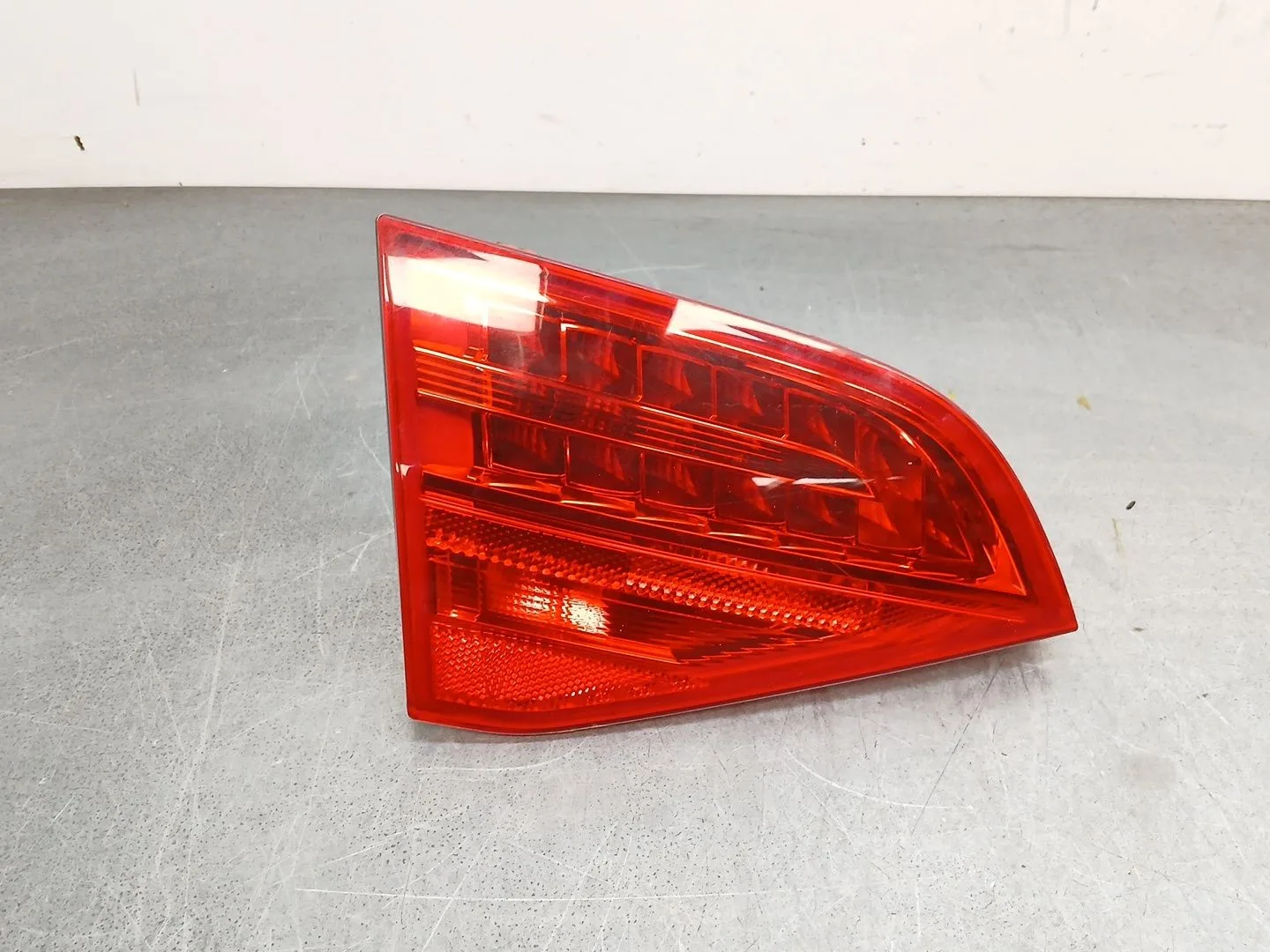 Piloto Trasero Izquierdo Interior para Audi A4 B8 Avant (8K5)