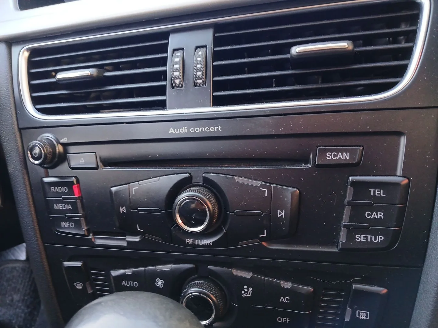 Sistema Audio / Radio Cd para Audi A4 B8 Avant (8K5)