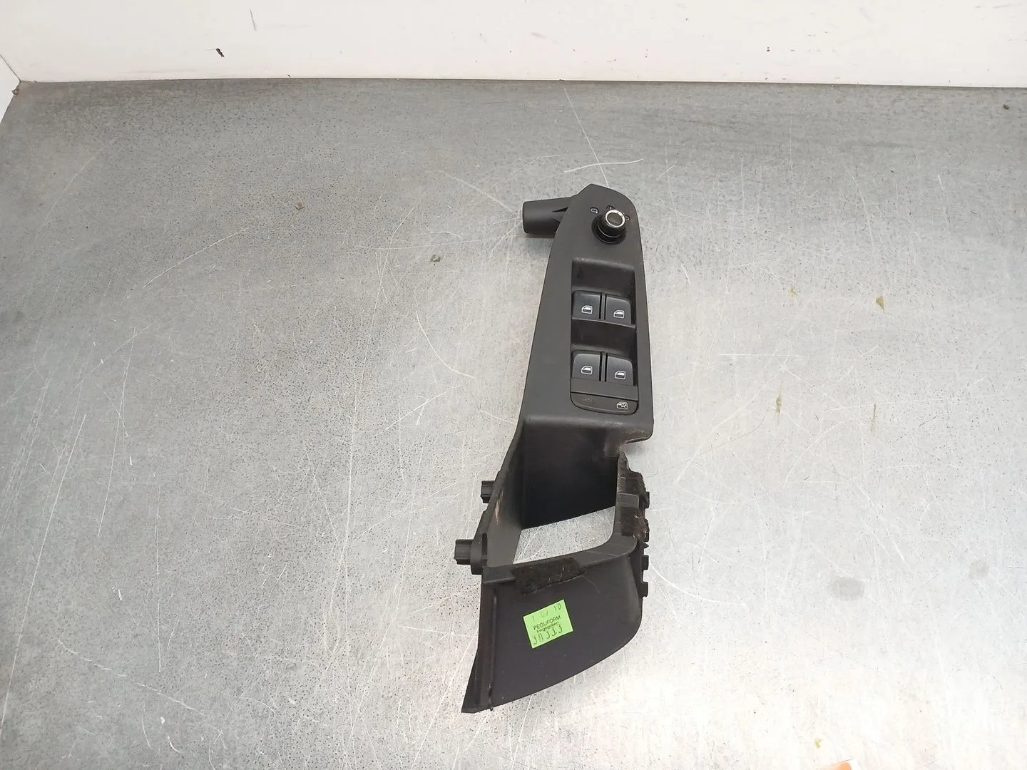 Mando Elevalunas Delantero Izquierdo para Audi A4 B8 Avant (8K5)