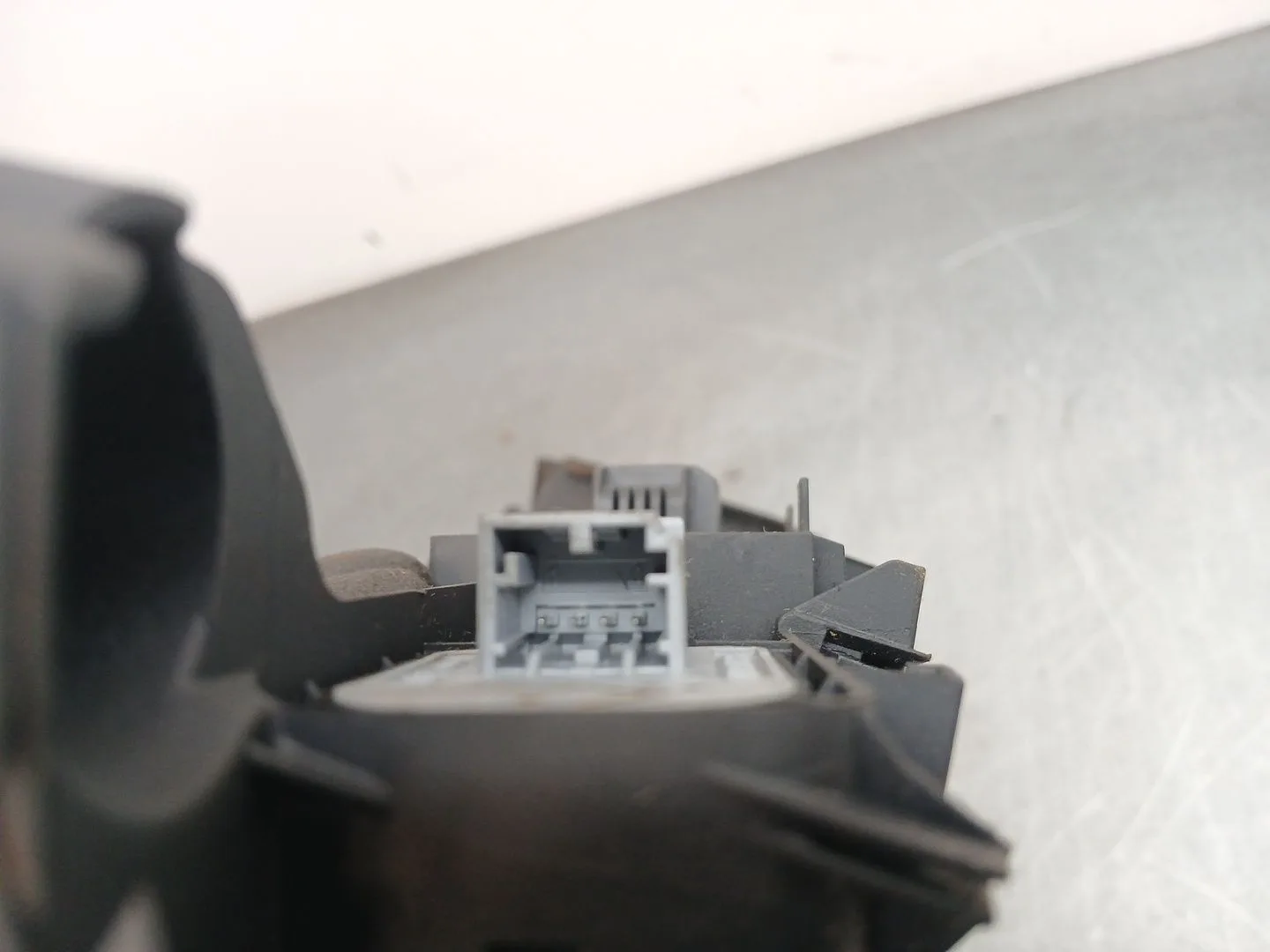 Mando Elevalunas Delantero Izquierdo para Audi A4 B8 Avant (8K5)