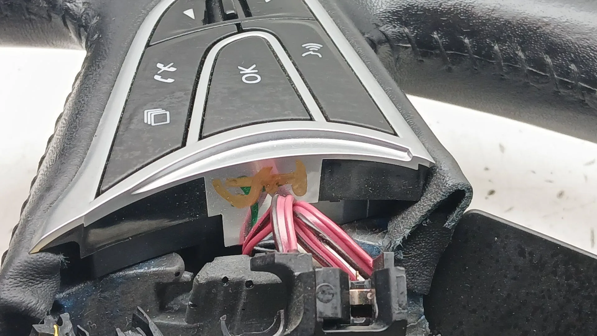 Volante para Renault Kadjar (Ha_, Hl_)