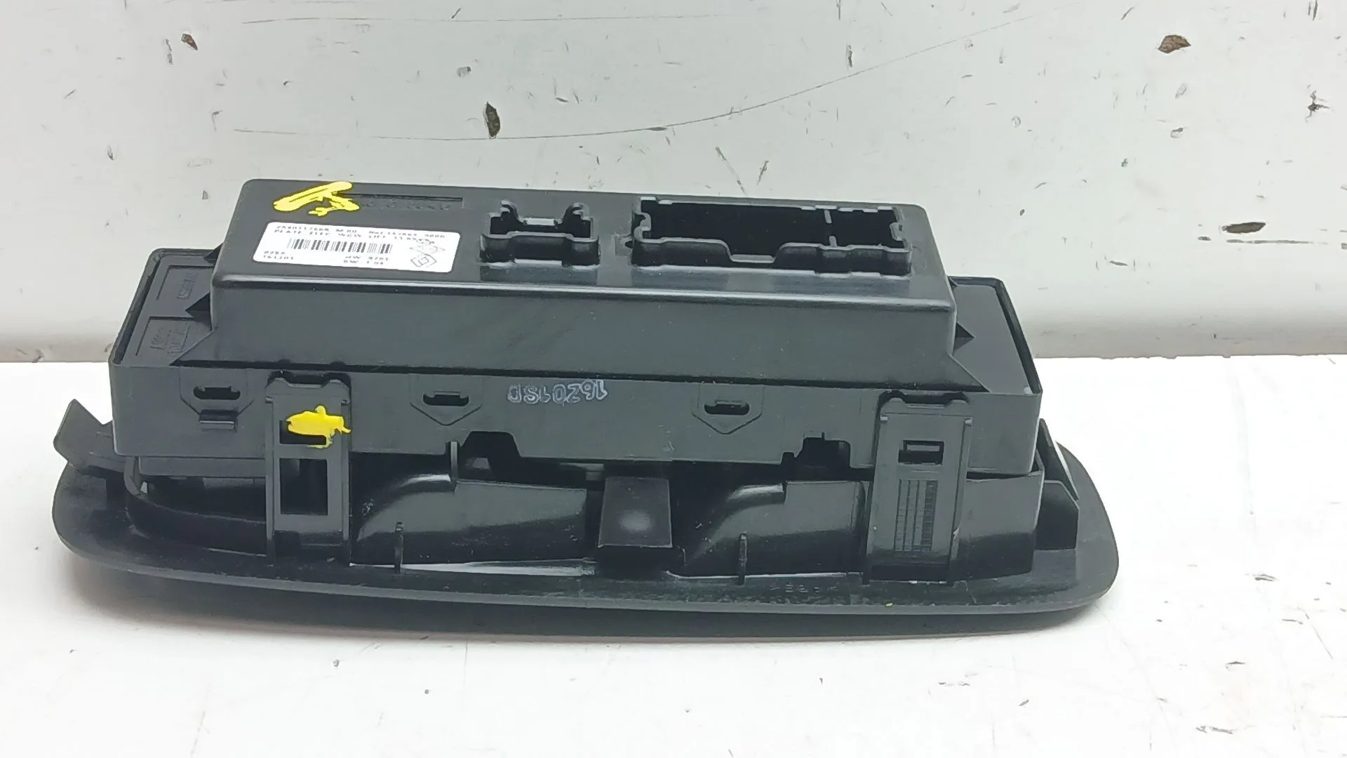 Mando Elevalunas Delantero Izquierdo para Renault Kadjar (Ha_, Hl_)