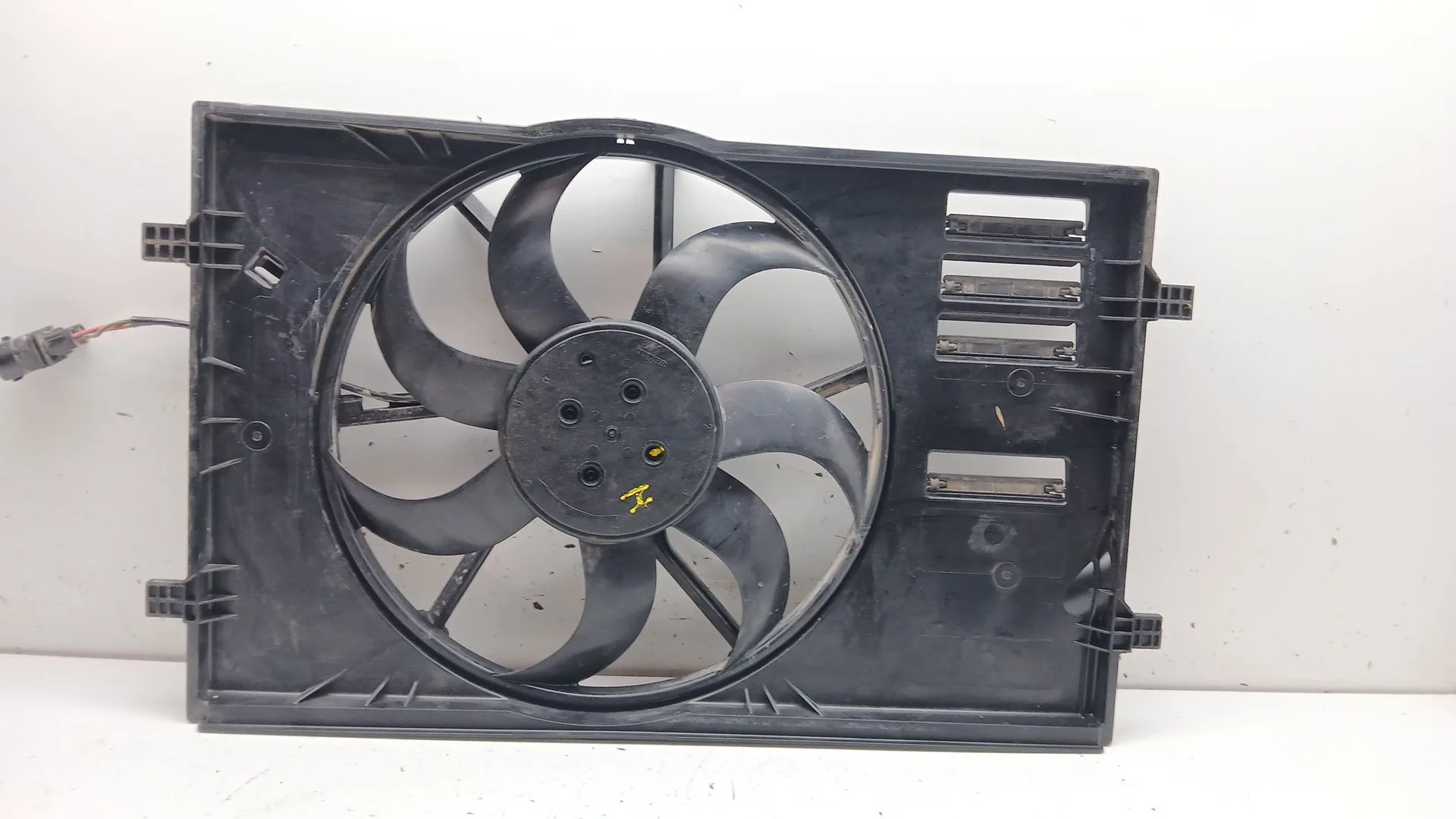 Electroventilador para Volkswagen Golf Vii Lim. (Bq1)