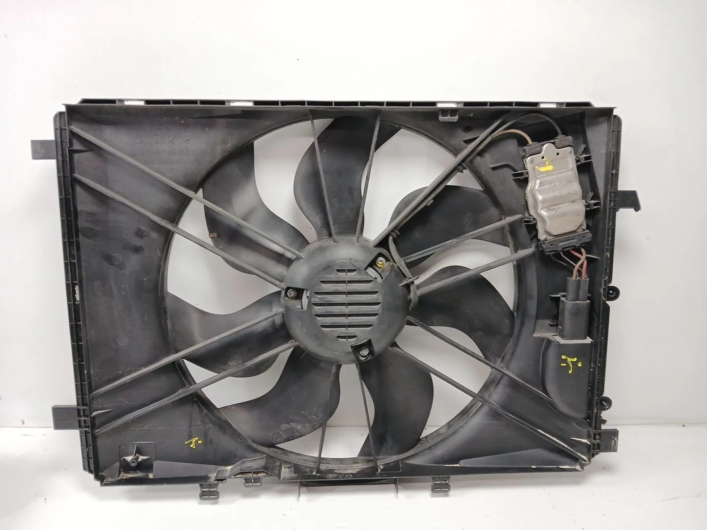 Electroventilador para Mercedes-Benz Clase C (W204)