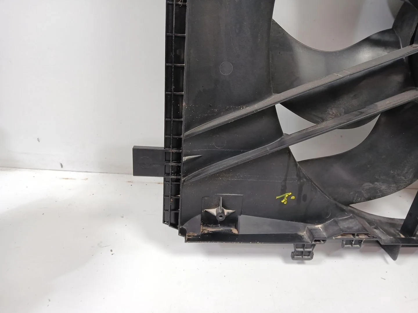 Electroventilador para Mercedes-Benz Clase C (W204)