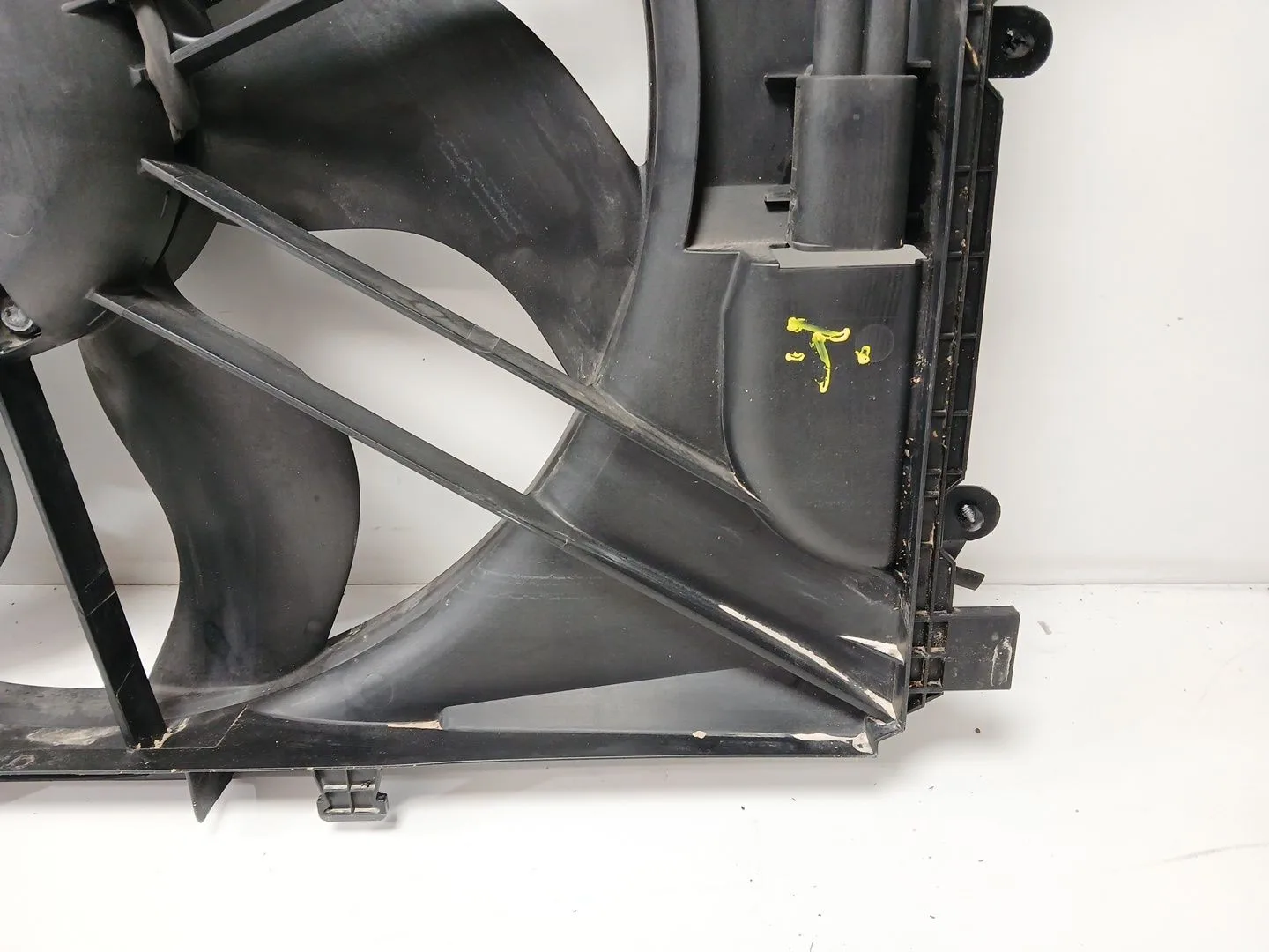 Electroventilador para Mercedes-Benz Clase C (W204)