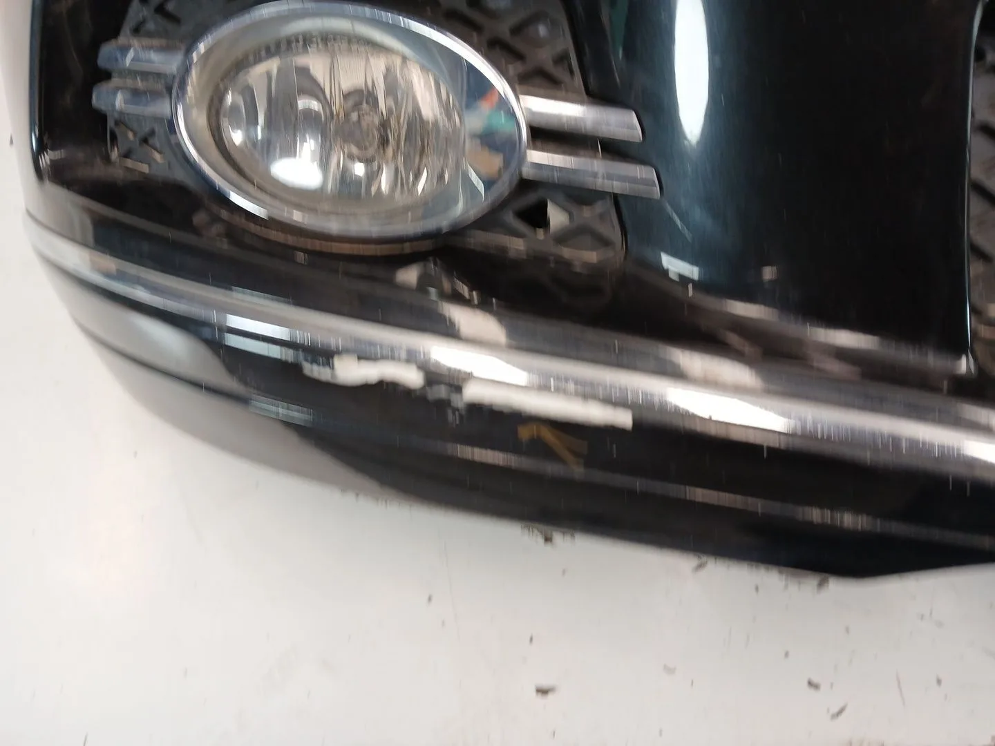 Paragolpes Delantero para Mercedes-Benz Clase C (W204)