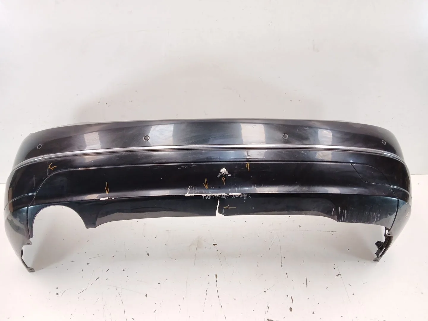 Paragolpes Trasero para Mercedes-Benz Clase C (W204)